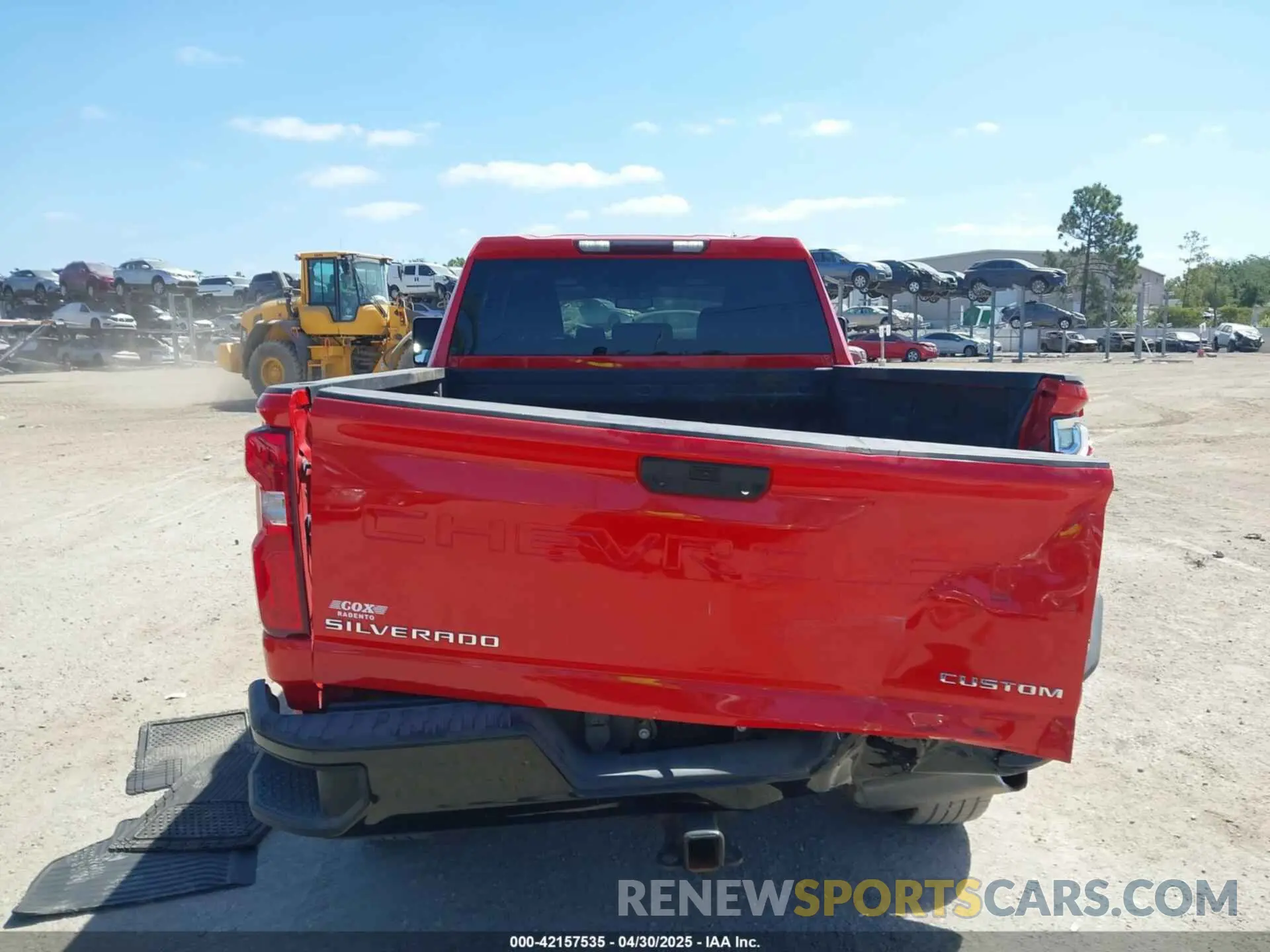 15 Photograph of a damaged car 1GC1YMEY1MF249025 CHEVROLET SILVERADO 2500HD 2021