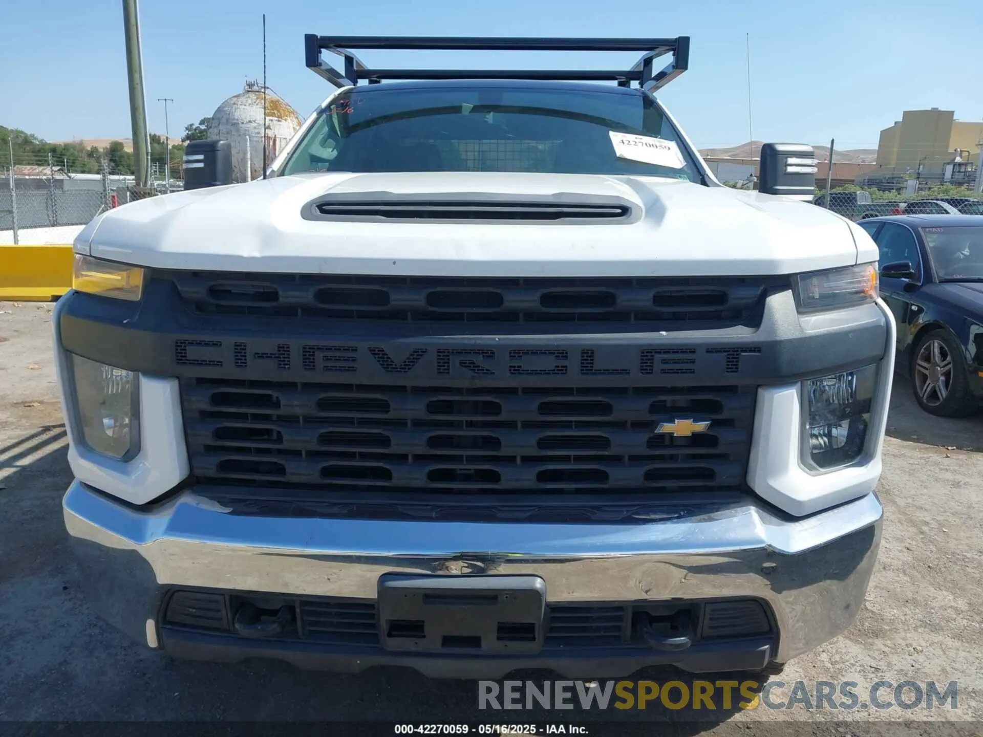 11 Photograph of a damaged car 1GC2YLE75MF175176 CHEVROLET SILVERADO 2500HD 2021