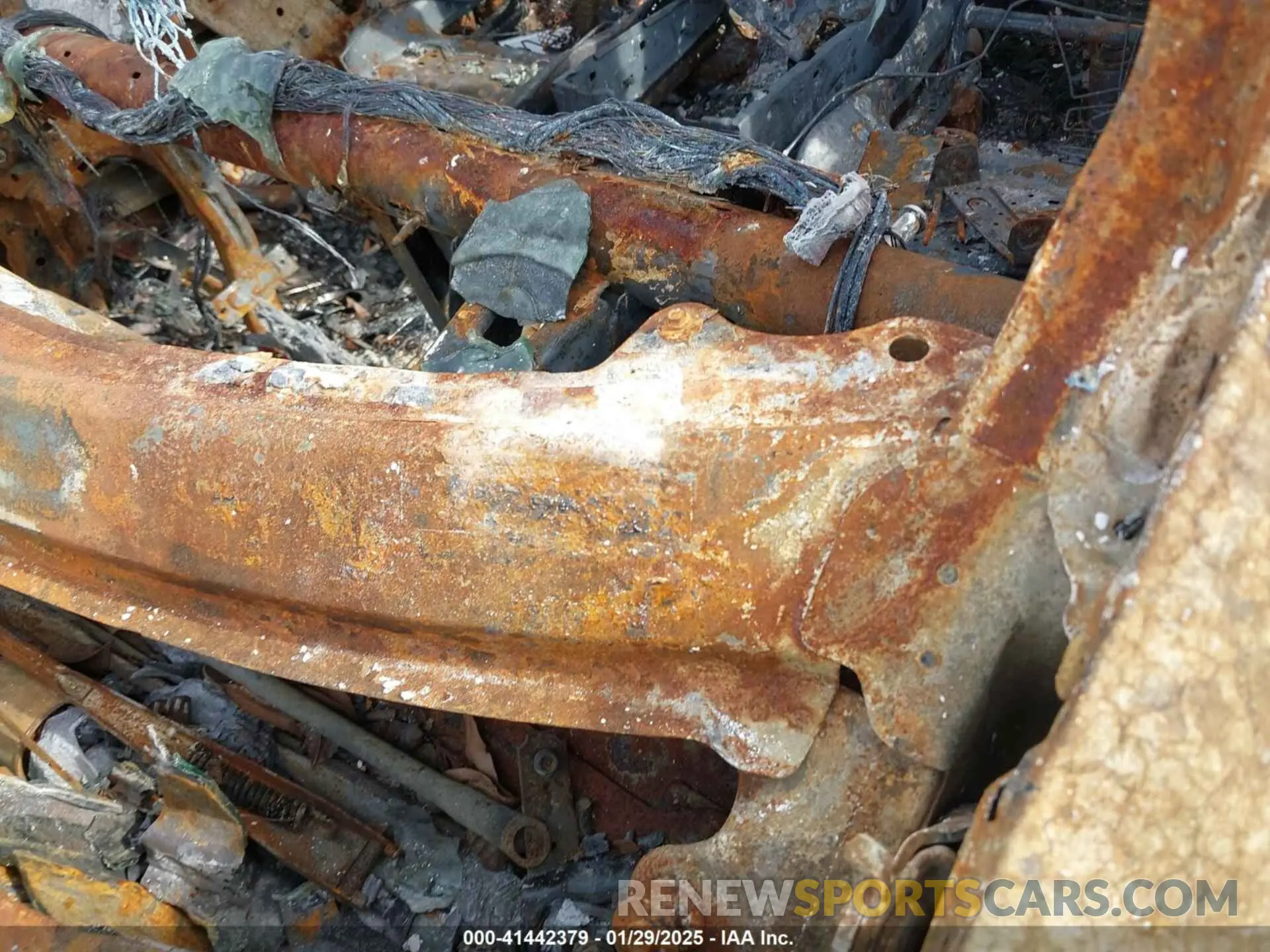 9 Photograph of a damaged car 1GC4YNEY1MF152295 CHEVROLET SILVERADO 2500HD 2021