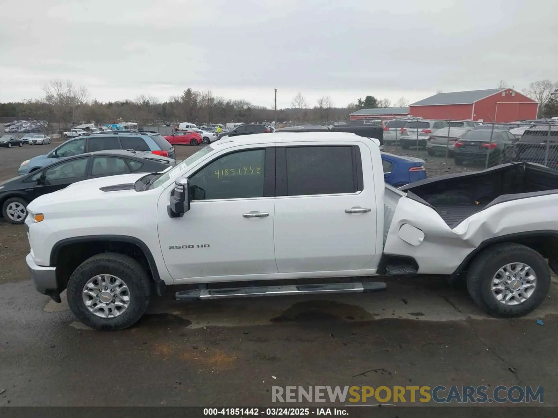 15 Photograph of a damaged car 1GC4YPE70MF189938 CHEVROLET SILVERADO 2500HD 2021
