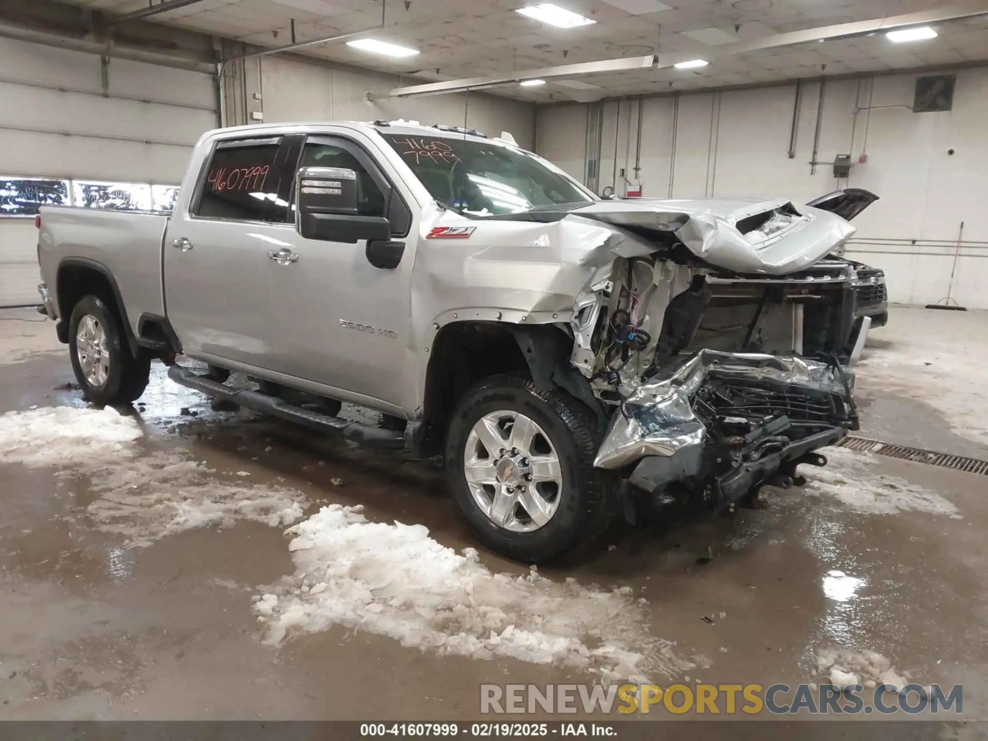 1 Фотография поврежденного автомобиля 1GC4YPE74MF249946 CHEVROLET SILVERADO 2500HD 2021