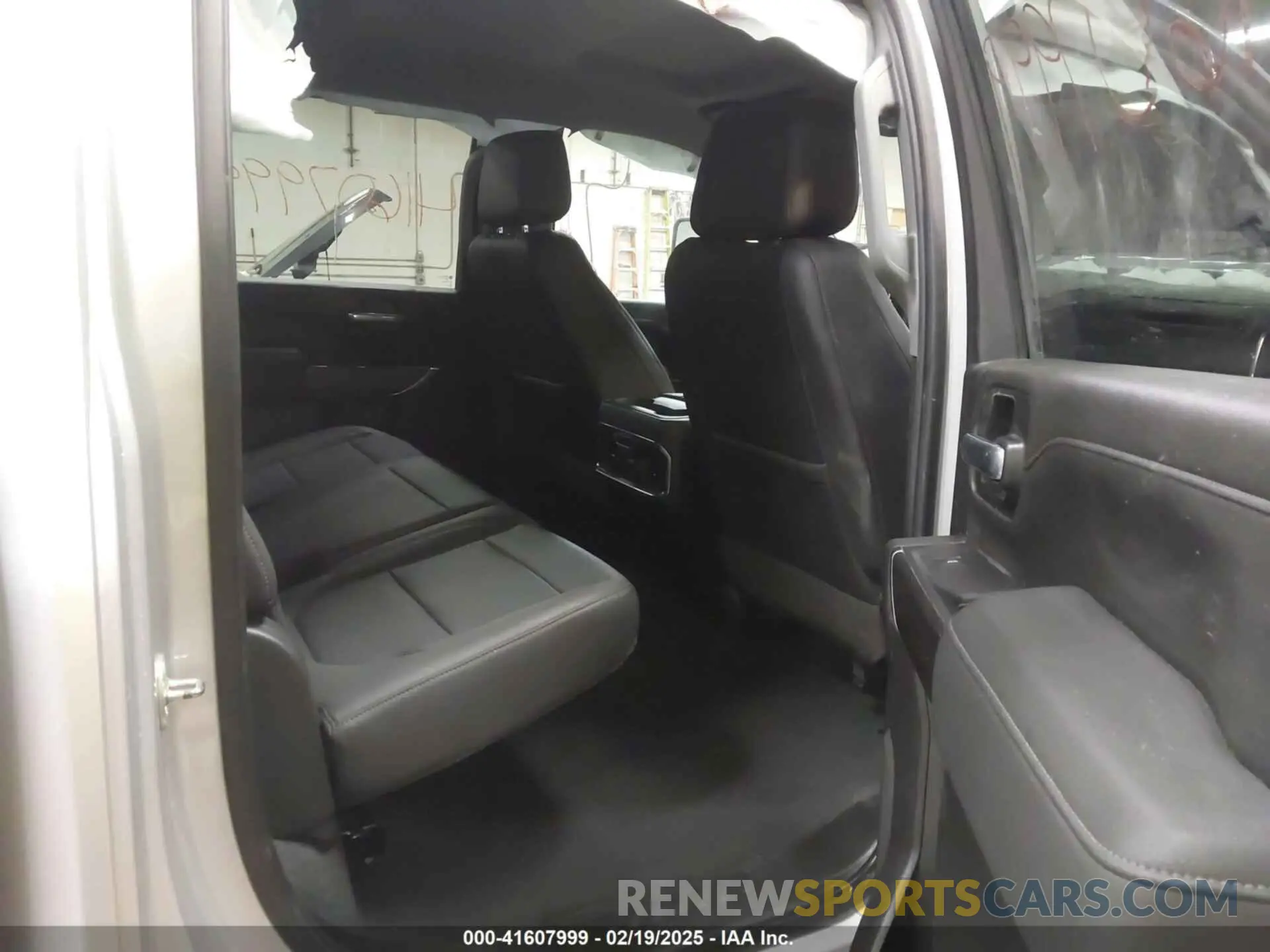6 Фотография поврежденного автомобиля 1GC4YPE74MF249946 CHEVROLET SILVERADO 2500HD 2021