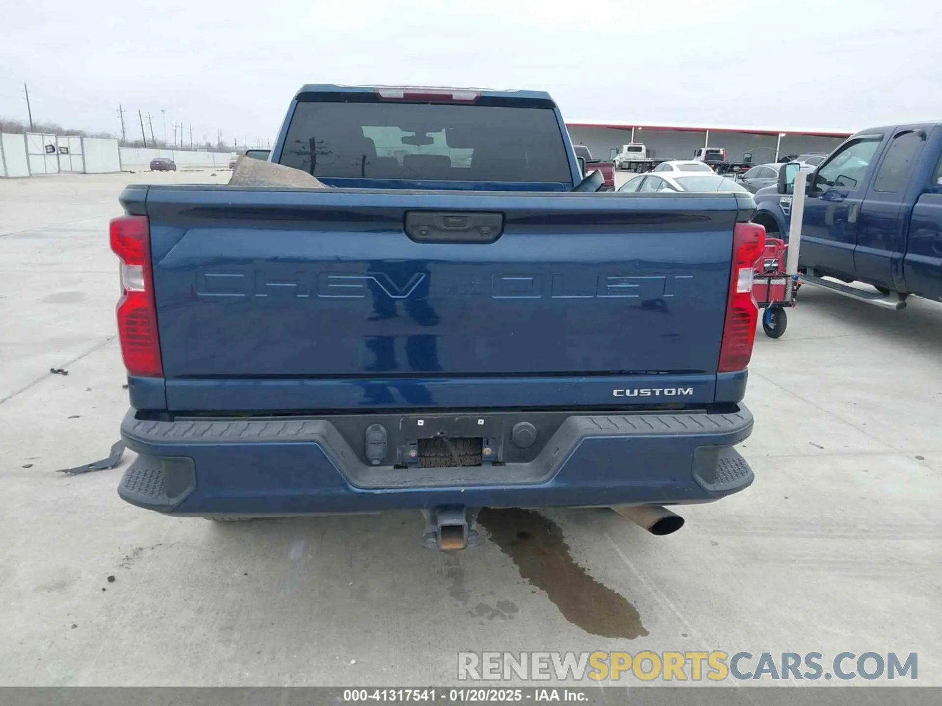 15 Photograph of a damaged car 1GC5YLE76MF132656 CHEVROLET SILVERADO 2500HD 2021