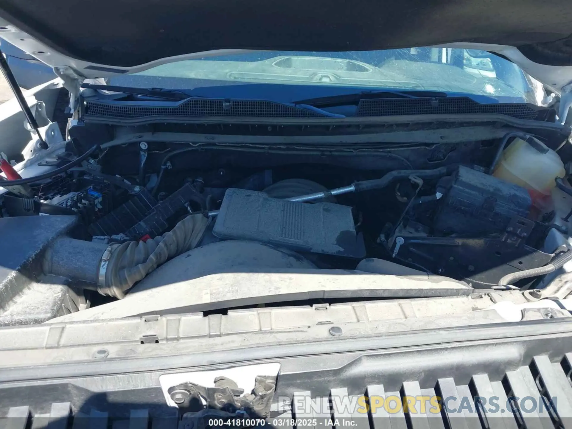 10 Photograph of a damaged car 1GB1YLE78NF325329 CHEVROLET SILVERADO 2500HD 2022