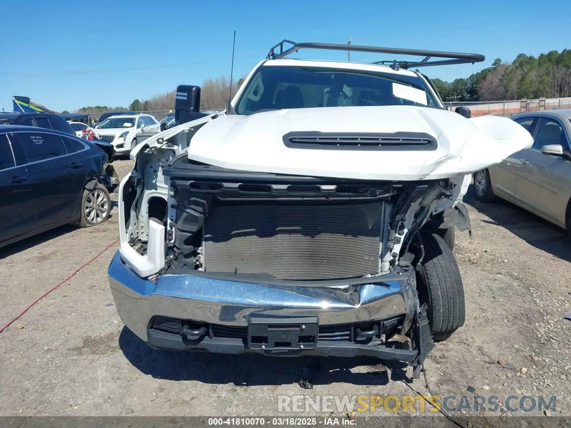 12 Photograph of a damaged car 1GB1YLE78NF325329 CHEVROLET SILVERADO 2500HD 2022
