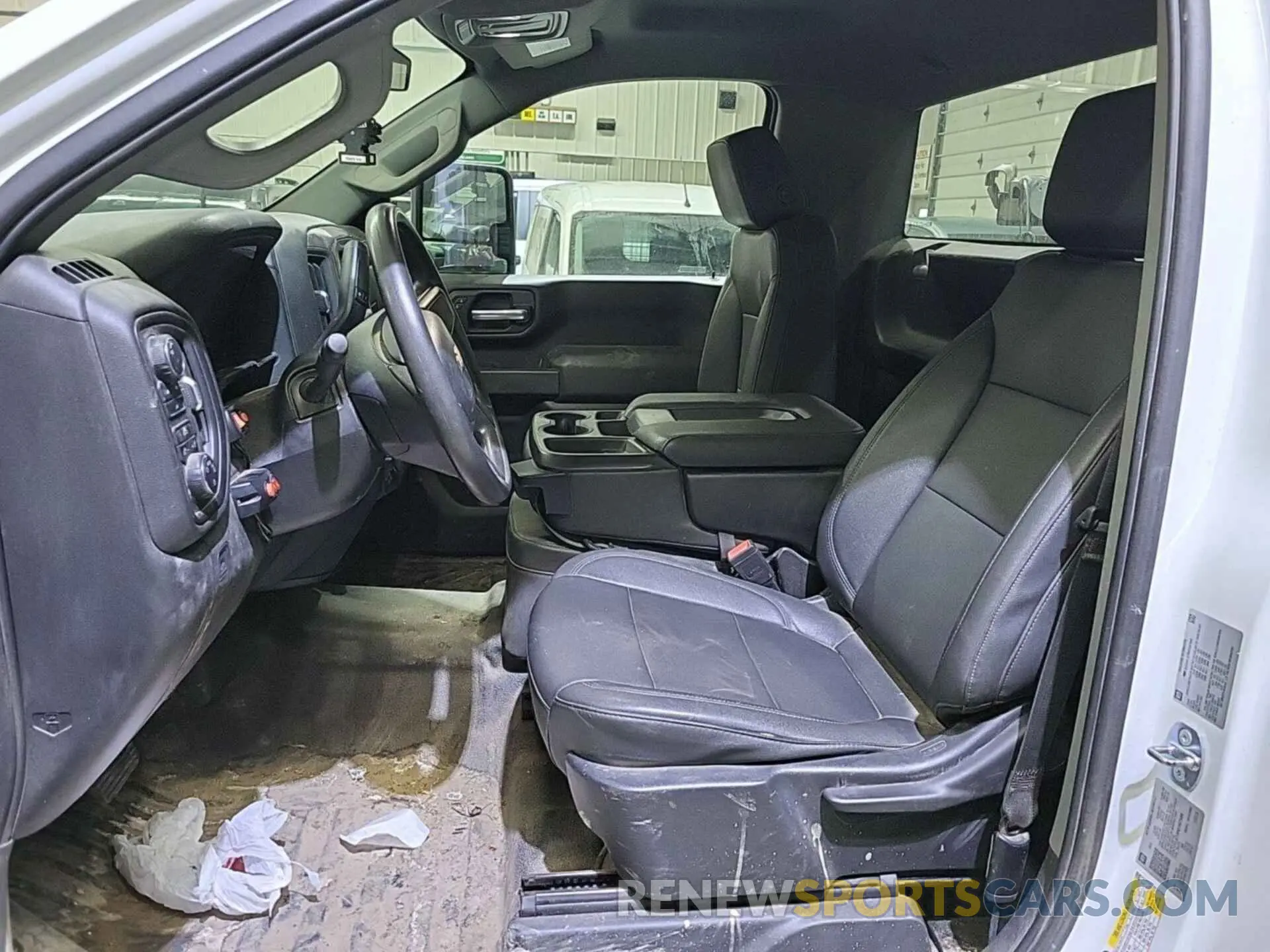 2 Photograph of a damaged car 1GC0YLE73NF347598 CHEVROLET SILVERADO 2500HD 2022