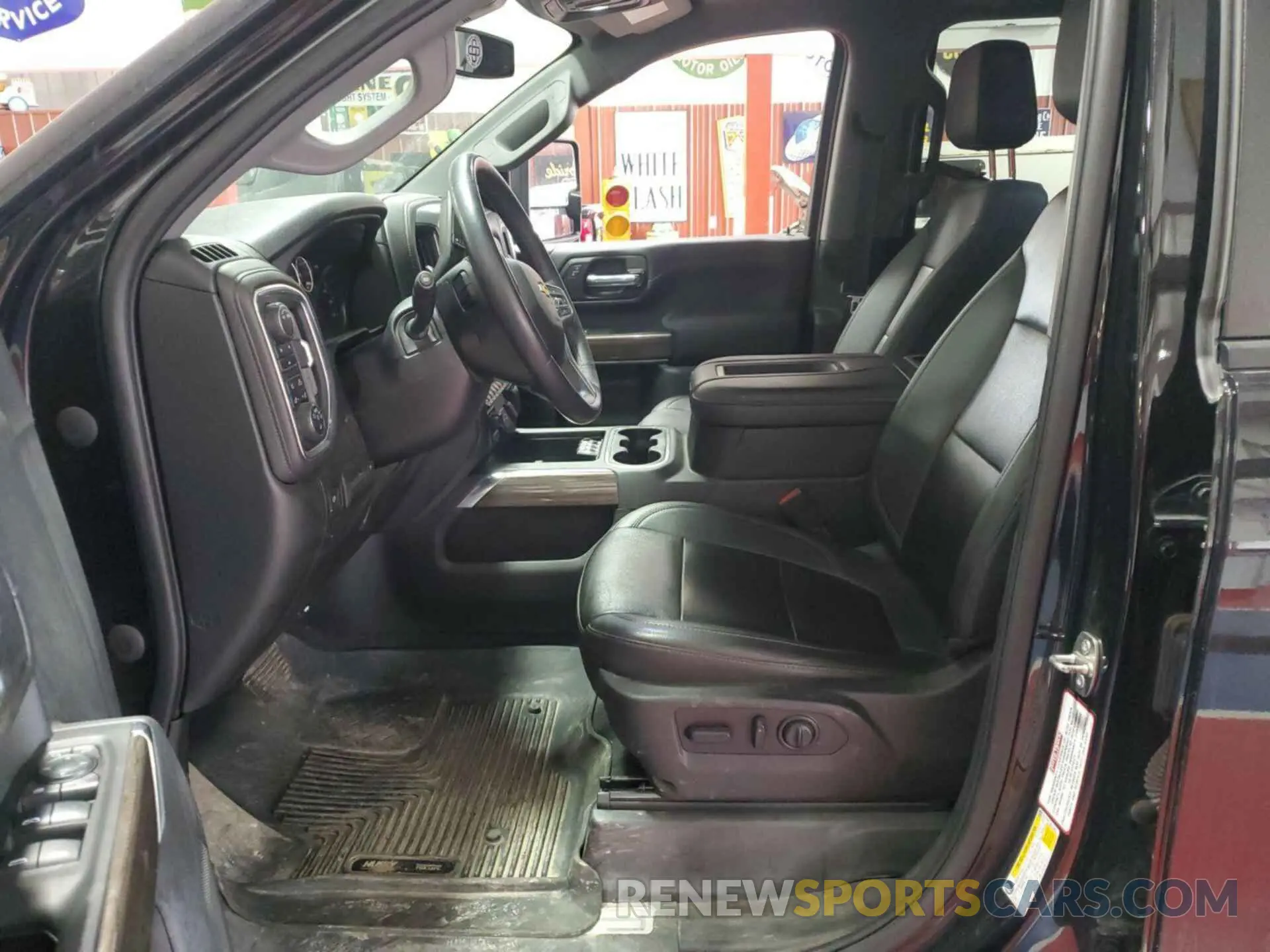 16 Photograph of a damaged car 1GC1YNEY1NF268083 CHEVROLET SILVERADO 2500HD 2022