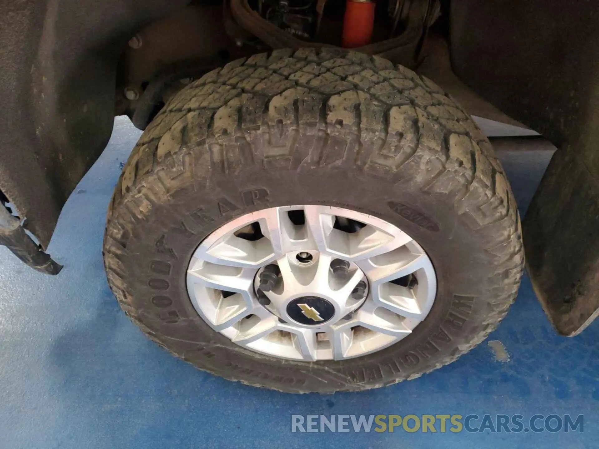 19 Photograph of a damaged car 1GC1YNEY1NF268083 CHEVROLET SILVERADO 2500HD 2022