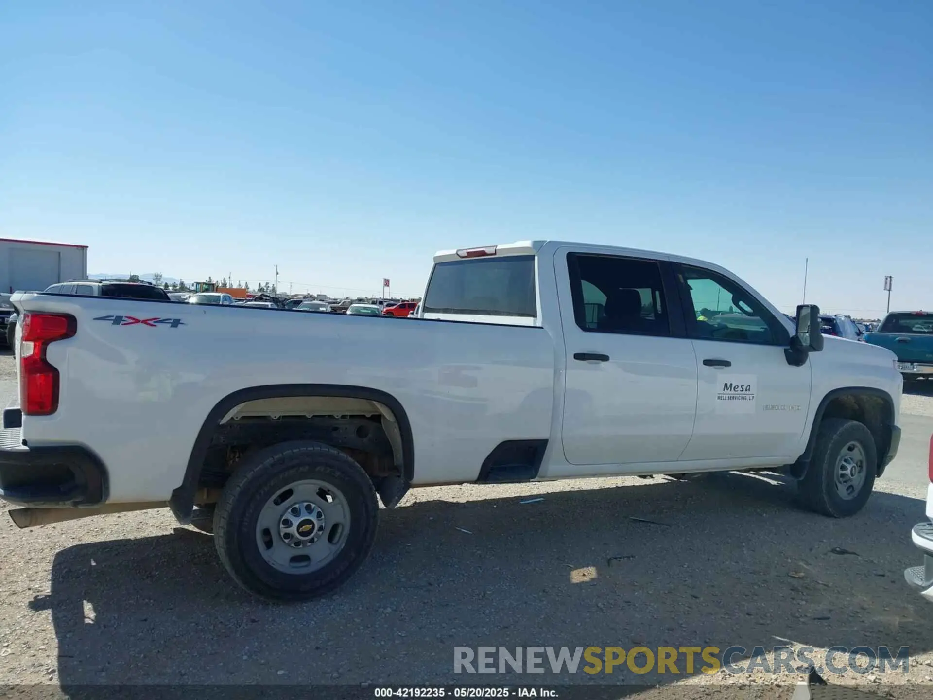 13 Фотография поврежденного автомобиля 1GC4YLE76NF224170 CHEVROLET SILVERADO 2500HD 2022