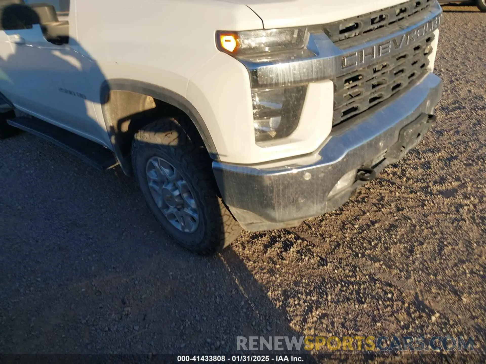 1 Photograph of a damaged car 1GC4YNE71NF179277 CHEVROLET SILVERADO 2500HD 2022