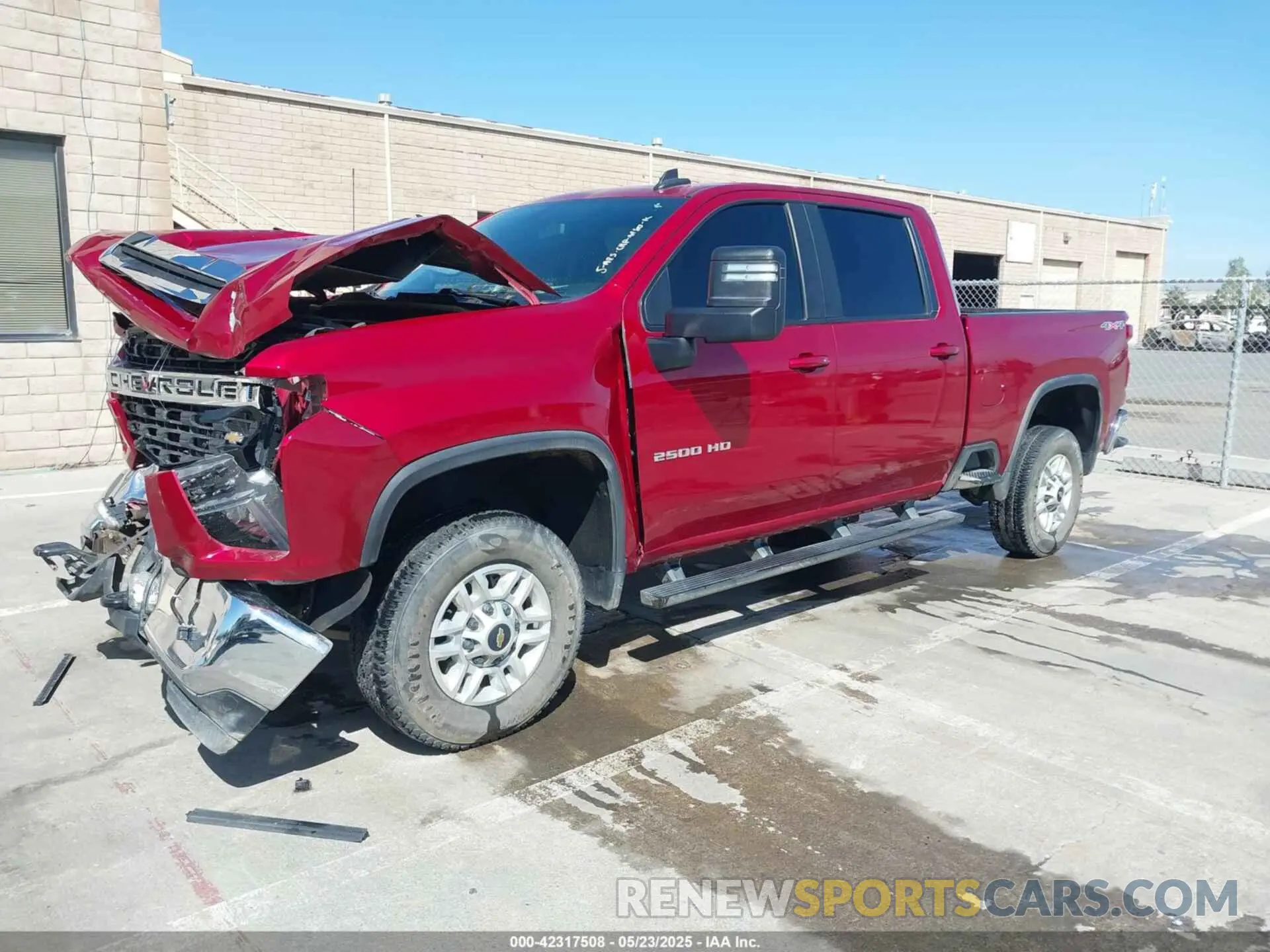 2 Photograph of a damaged car 1GC4YNE74NF130459 CHEVROLET SILVERADO 2500HD 2022