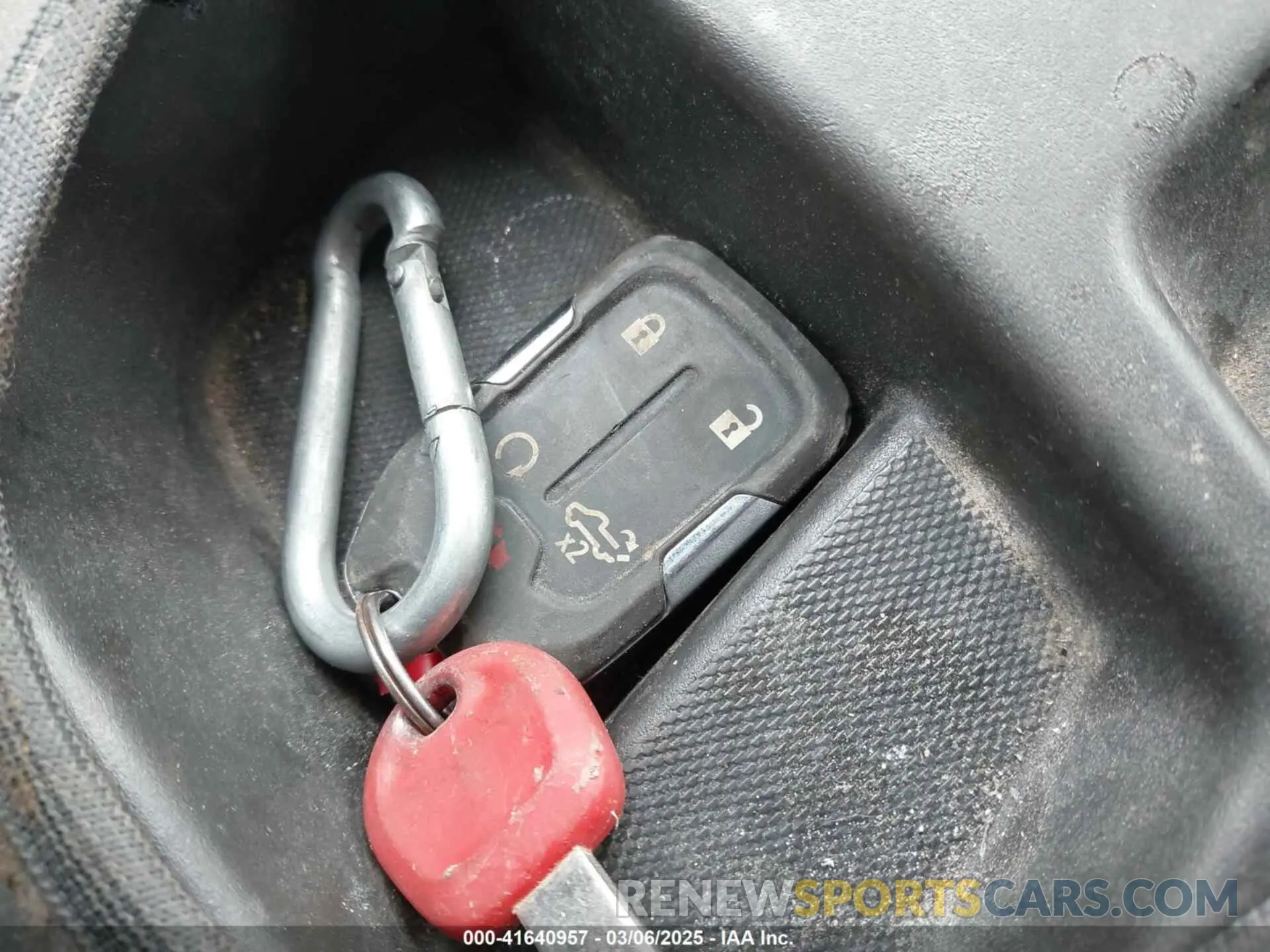 10 Фотография поврежденного автомобиля 1GC4YNE74NF179158 CHEVROLET SILVERADO 2500HD 2022