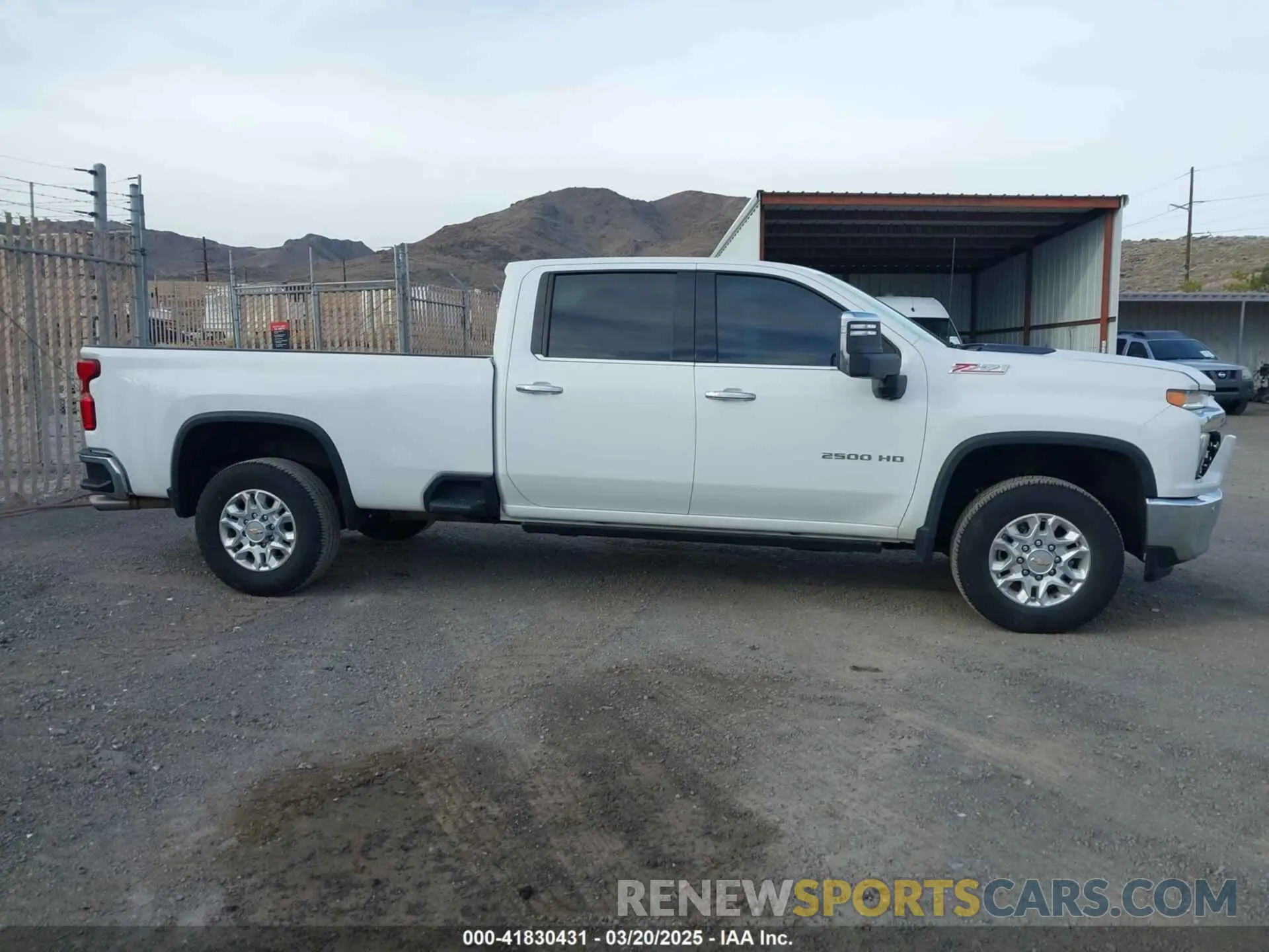 14 Фотография поврежденного автомобиля 1GC4YPE74NF359946 CHEVROLET SILVERADO 2500HD 2022