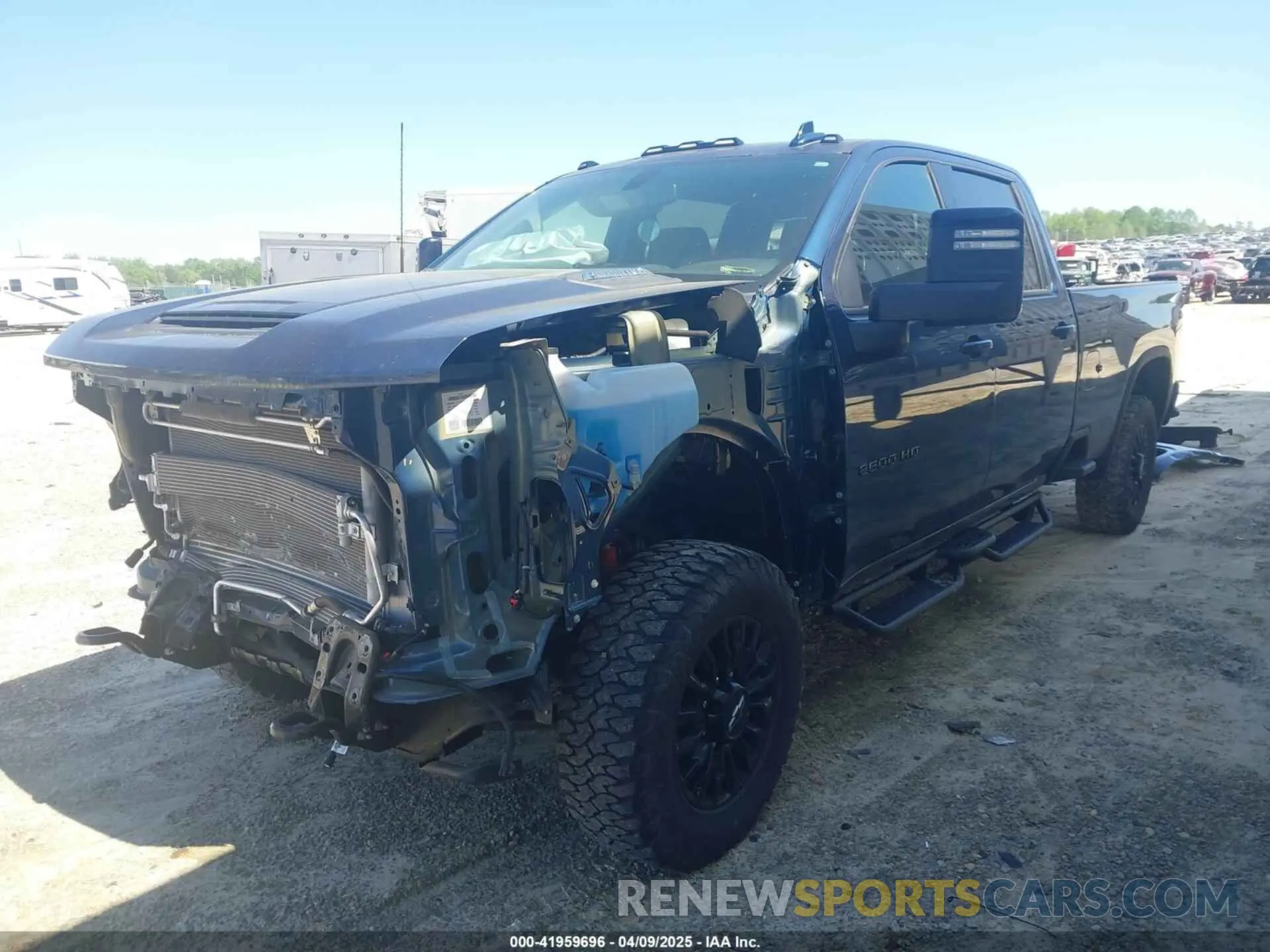 2 Photograph of a damaged car 1GC4YPEY9NF306586 CHEVROLET SILVERADO 2500HD 2022