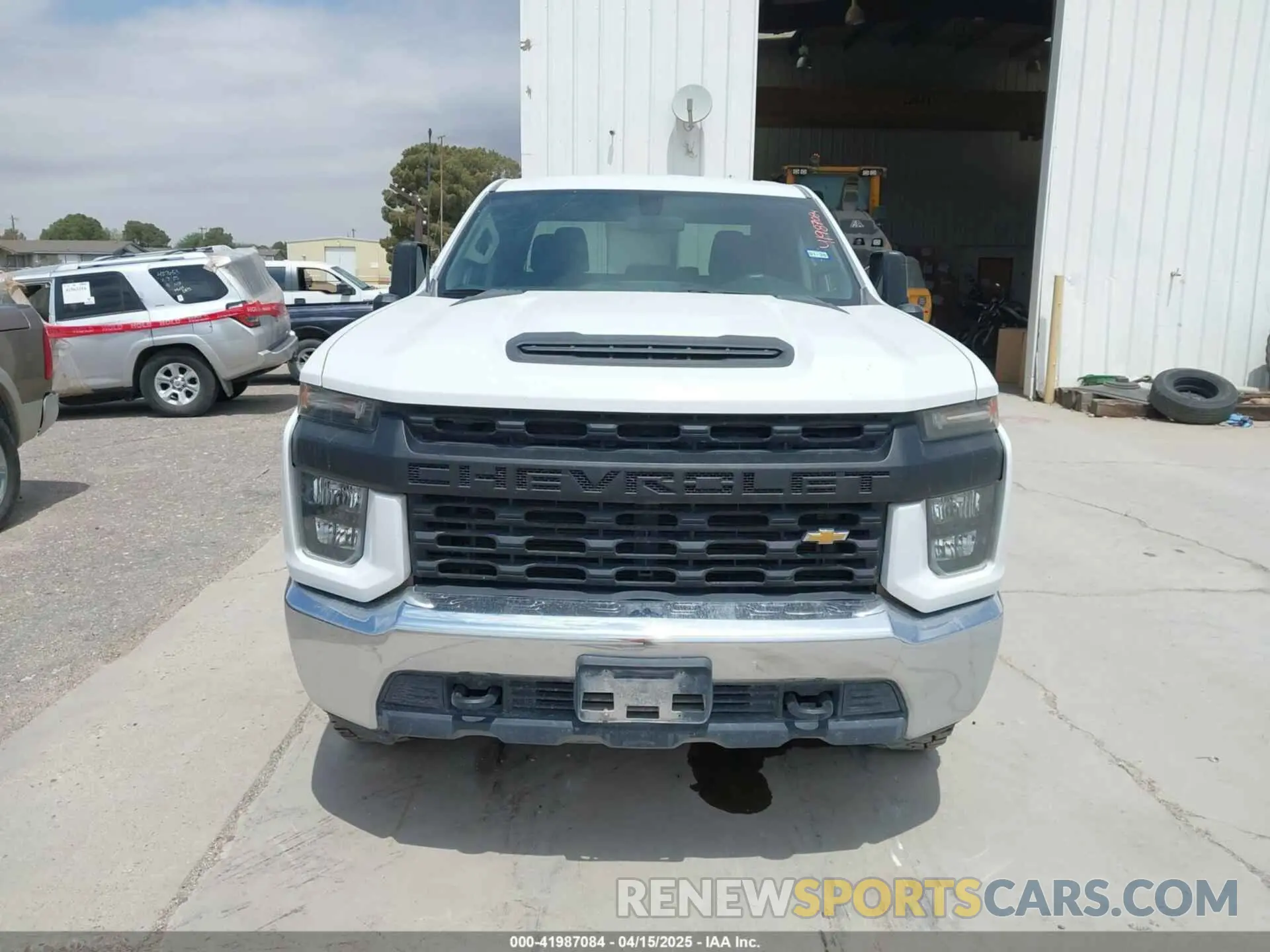 11 Фотография поврежденного автомобиля 1GC5YLE76NF200732 CHEVROLET SILVERADO 2500HD 2022