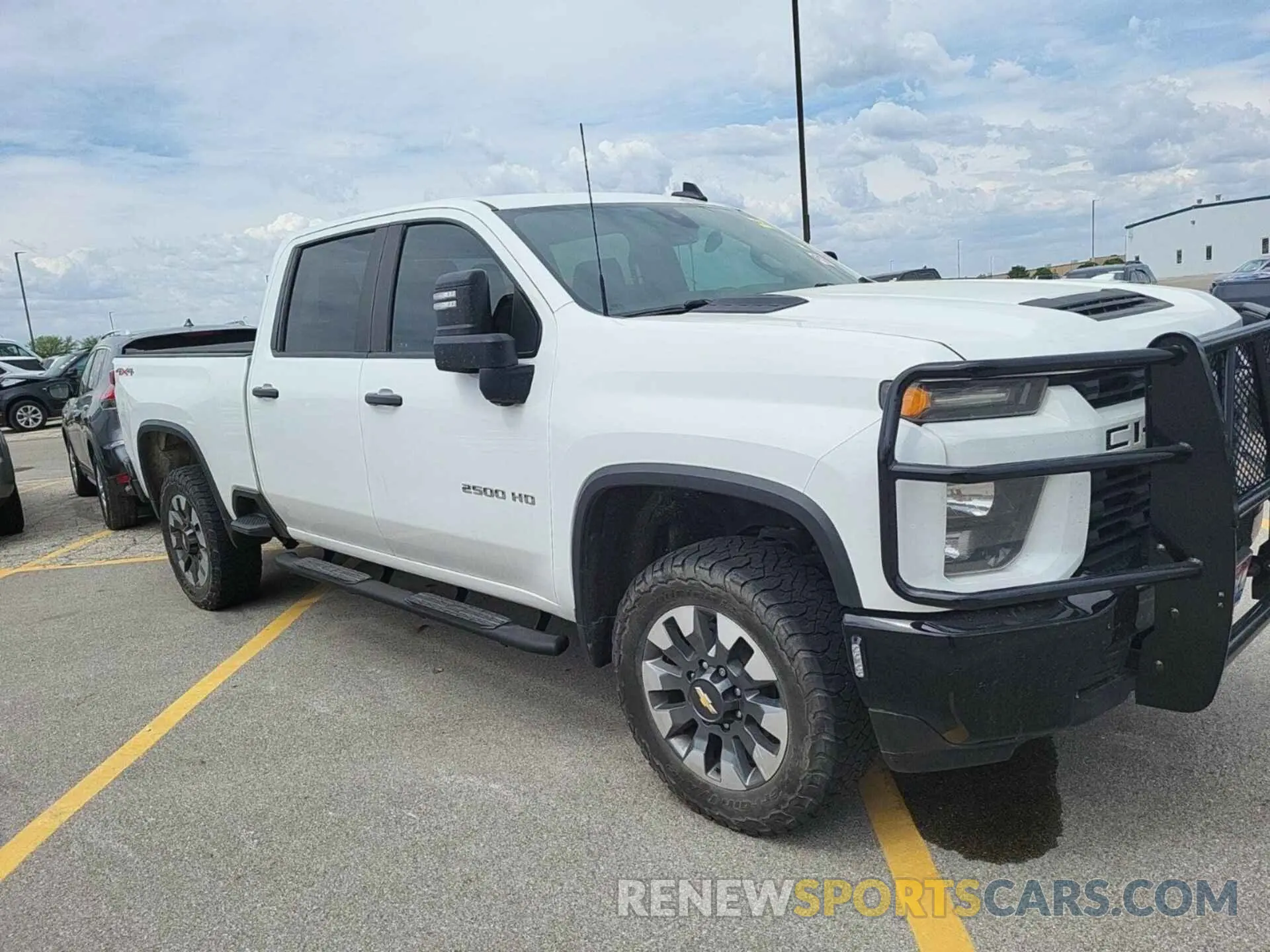 17 Фотография поврежденного автомобиля 2GC1YME75N1222801 CHEVROLET SILVERADO 2500HD 2022