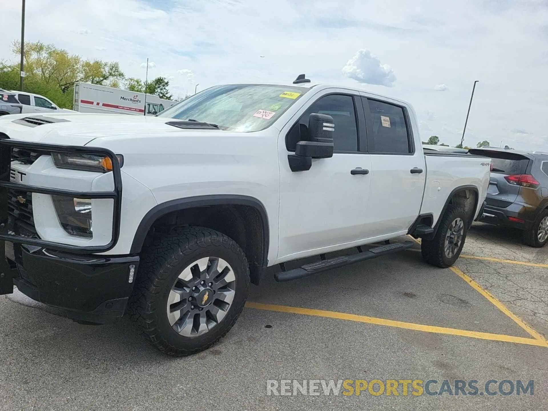 32 Фотография поврежденного автомобиля 2GC1YME75N1222801 CHEVROLET SILVERADO 2500HD 2022