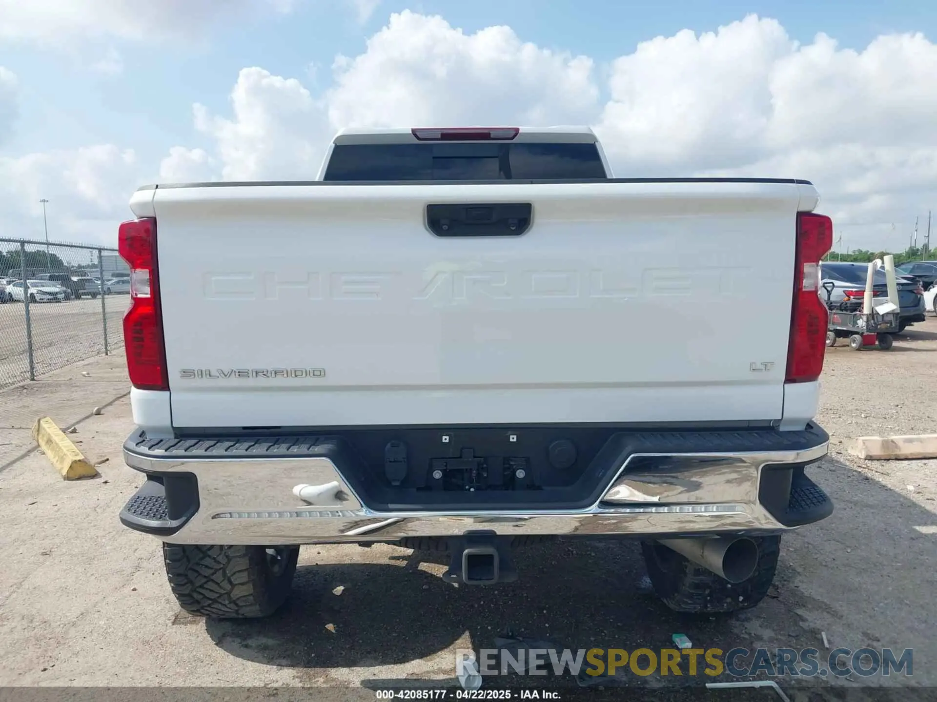 14 Фотография поврежденного автомобиля 2GC4WNEY7N1229041 CHEVROLET SILVERADO 2500HD 2022