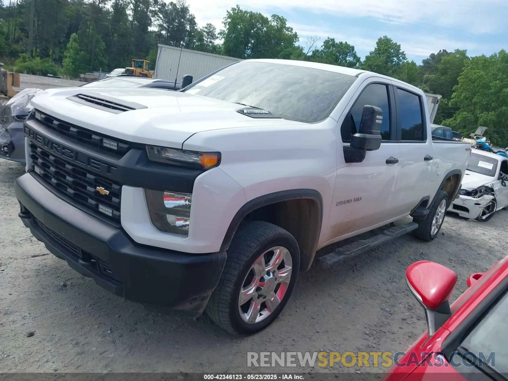 2 Фотография поврежденного автомобиля 2GC4YLEY5N1228923 CHEVROLET SILVERADO 2500HD 2022