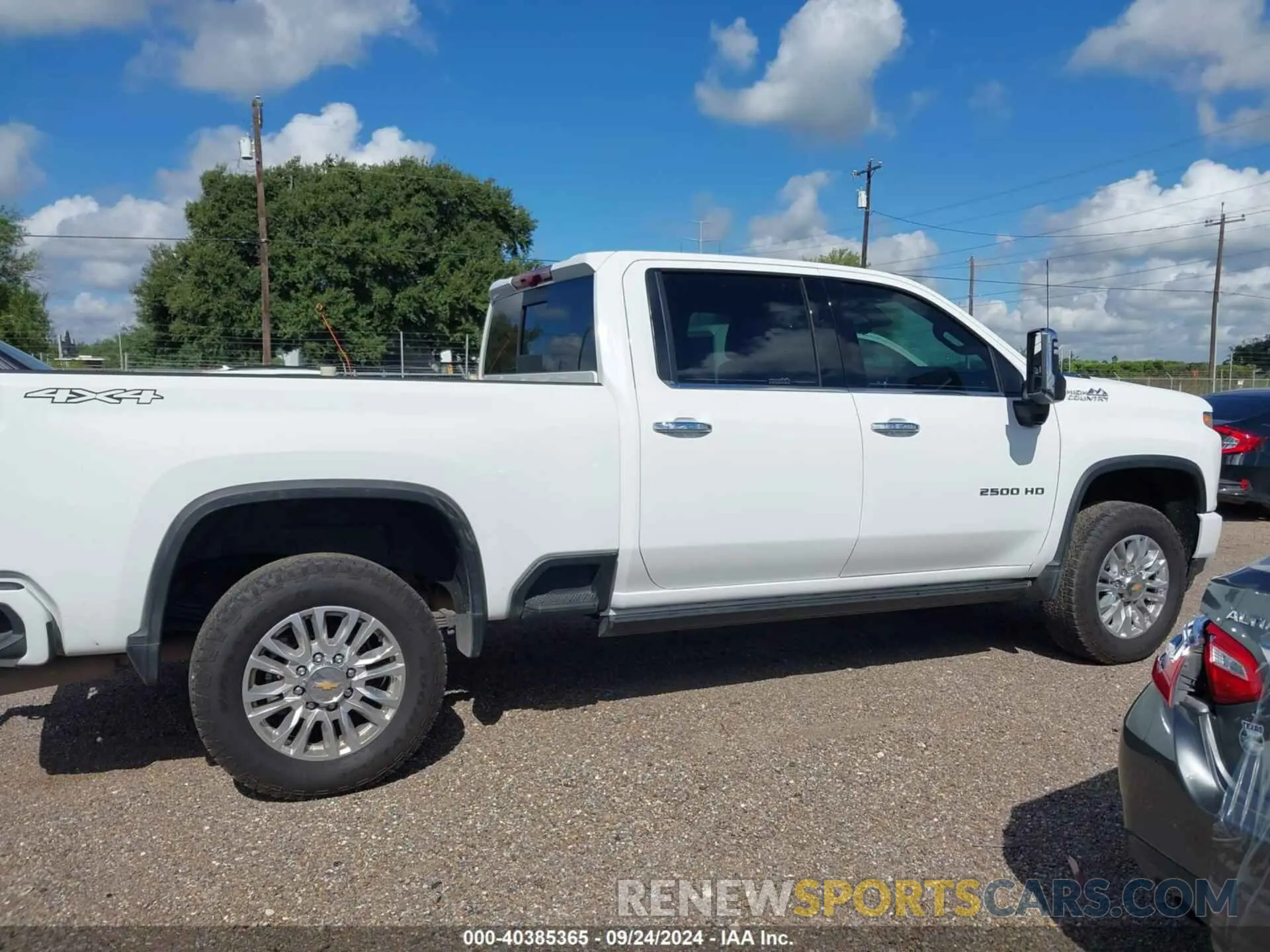 16 Фотография поврежденного автомобиля 2GC4YREYXN1245607 CHEVROLET SILVERADO 2500HD 2022