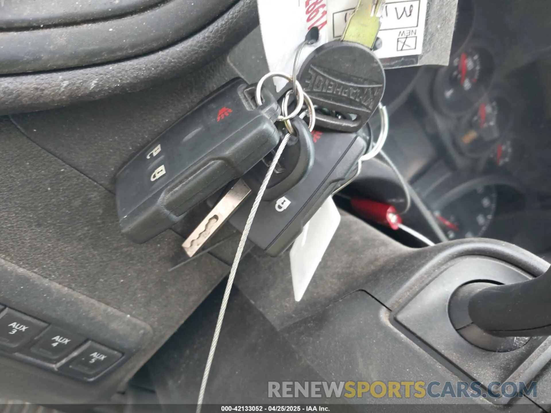 11 Фотография поврежденного автомобиля 1GB0WLE74PF111927 CHEVROLET SILVERADO 2500HD 2023