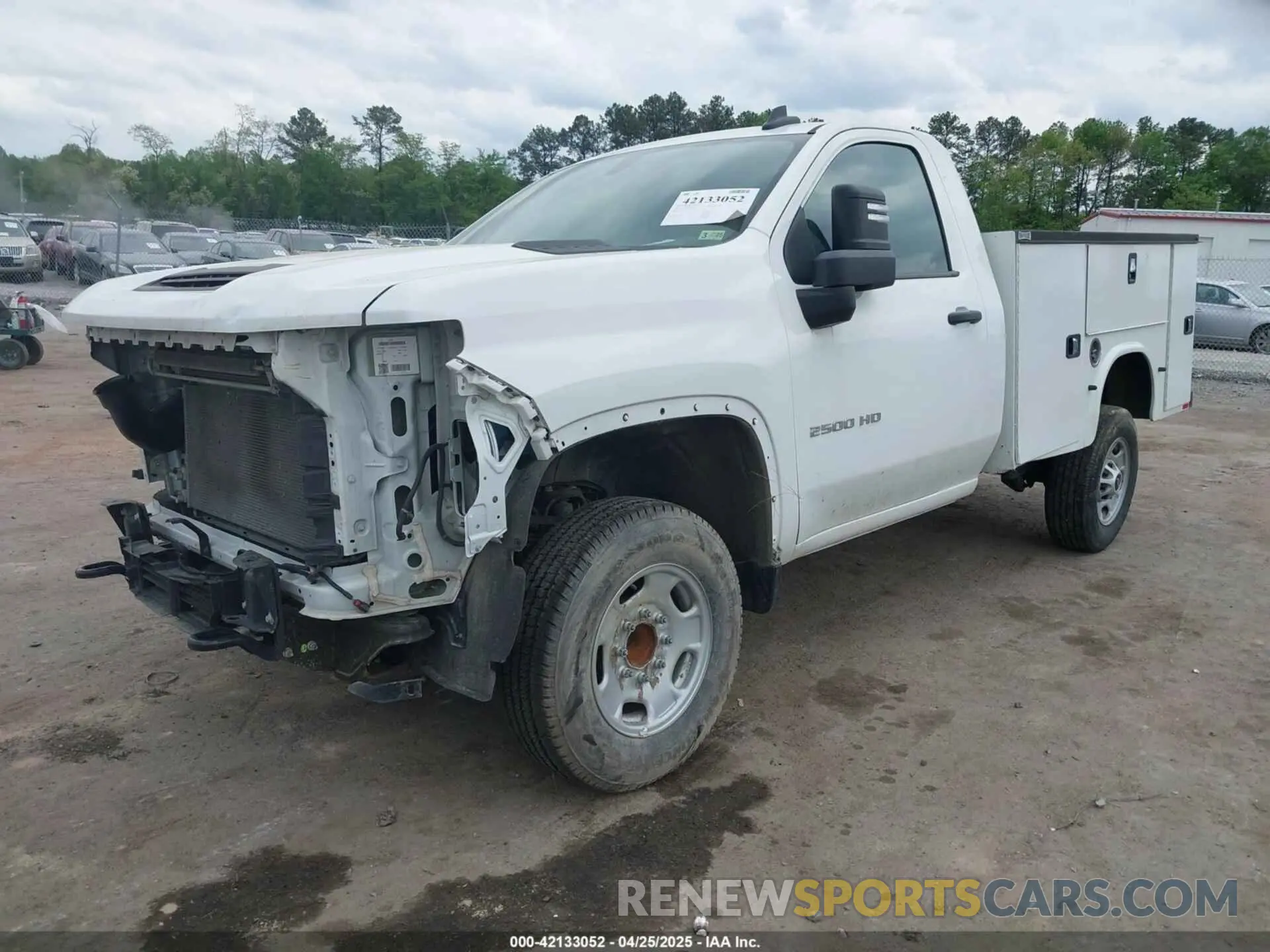 2 Фотография поврежденного автомобиля 1GB0WLE74PF111927 CHEVROLET SILVERADO 2500HD 2023