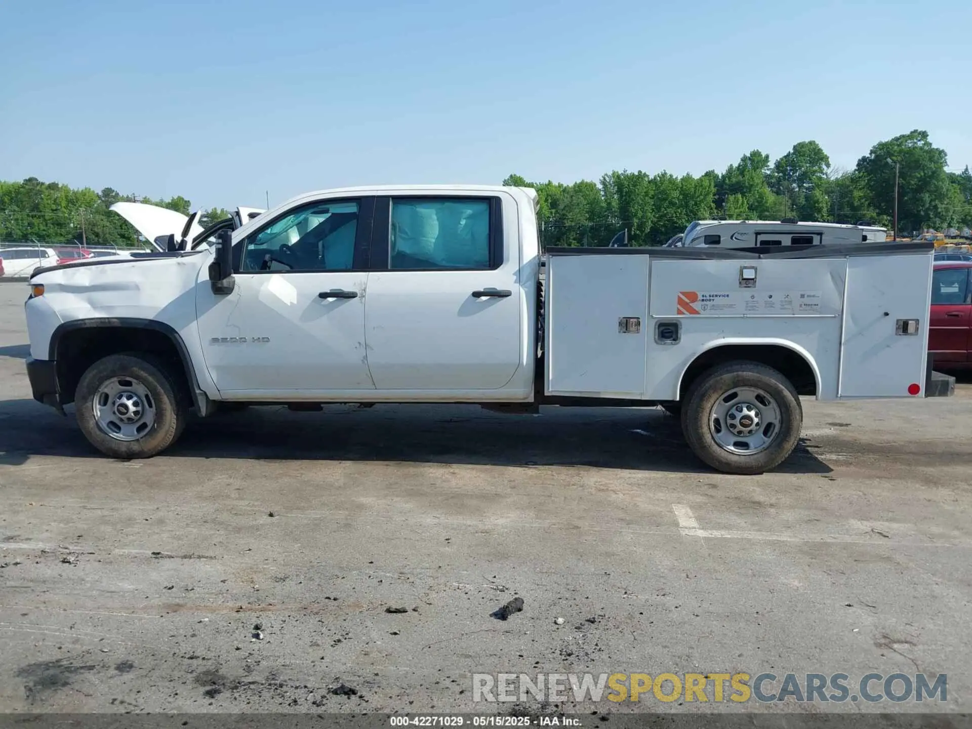 14 Photograph of a damaged car 1GB1YLE7XPF254573 CHEVROLET SILVERADO 2500HD 2023