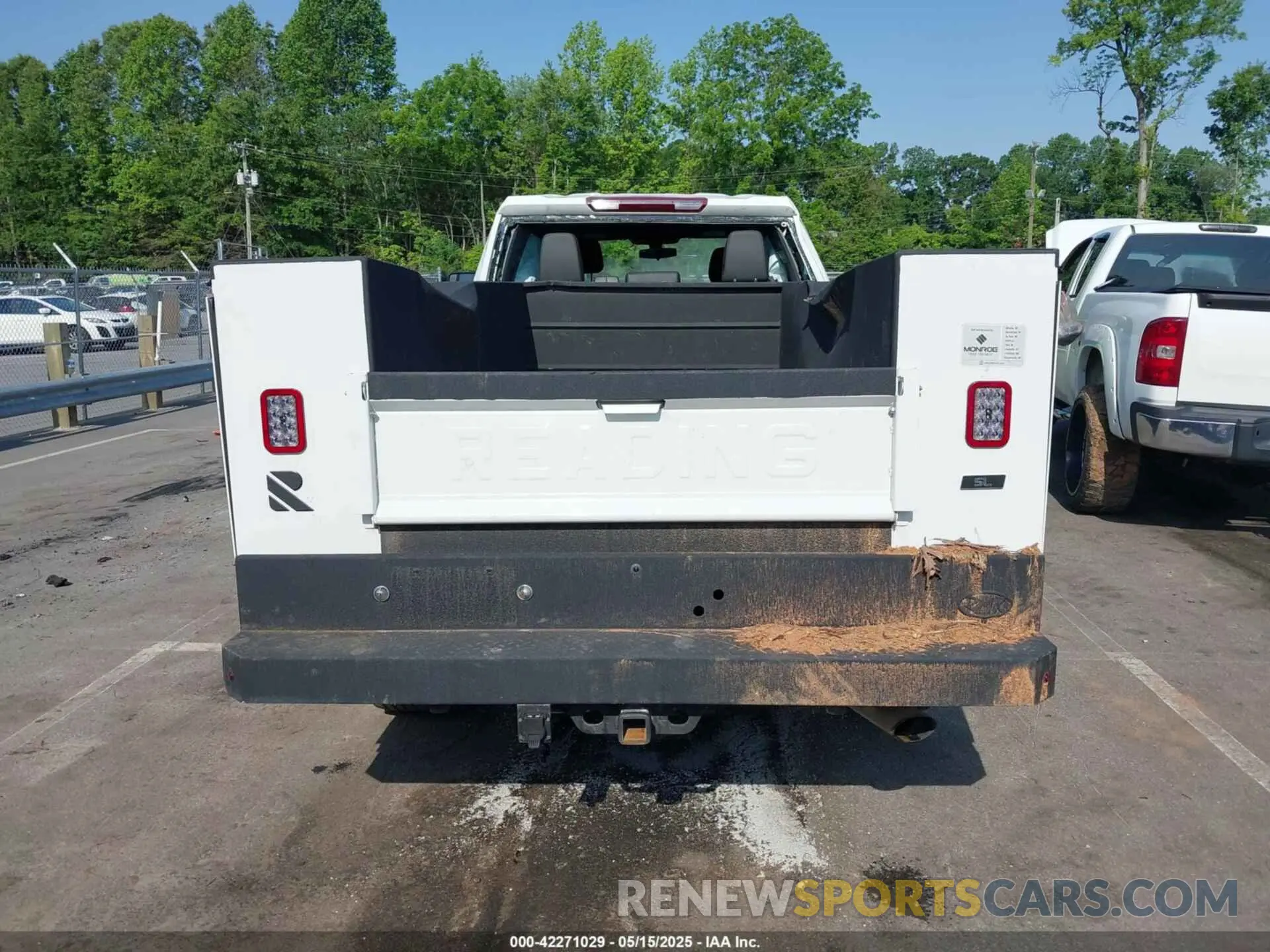 16 Photograph of a damaged car 1GB1YLE7XPF254573 CHEVROLET SILVERADO 2500HD 2023