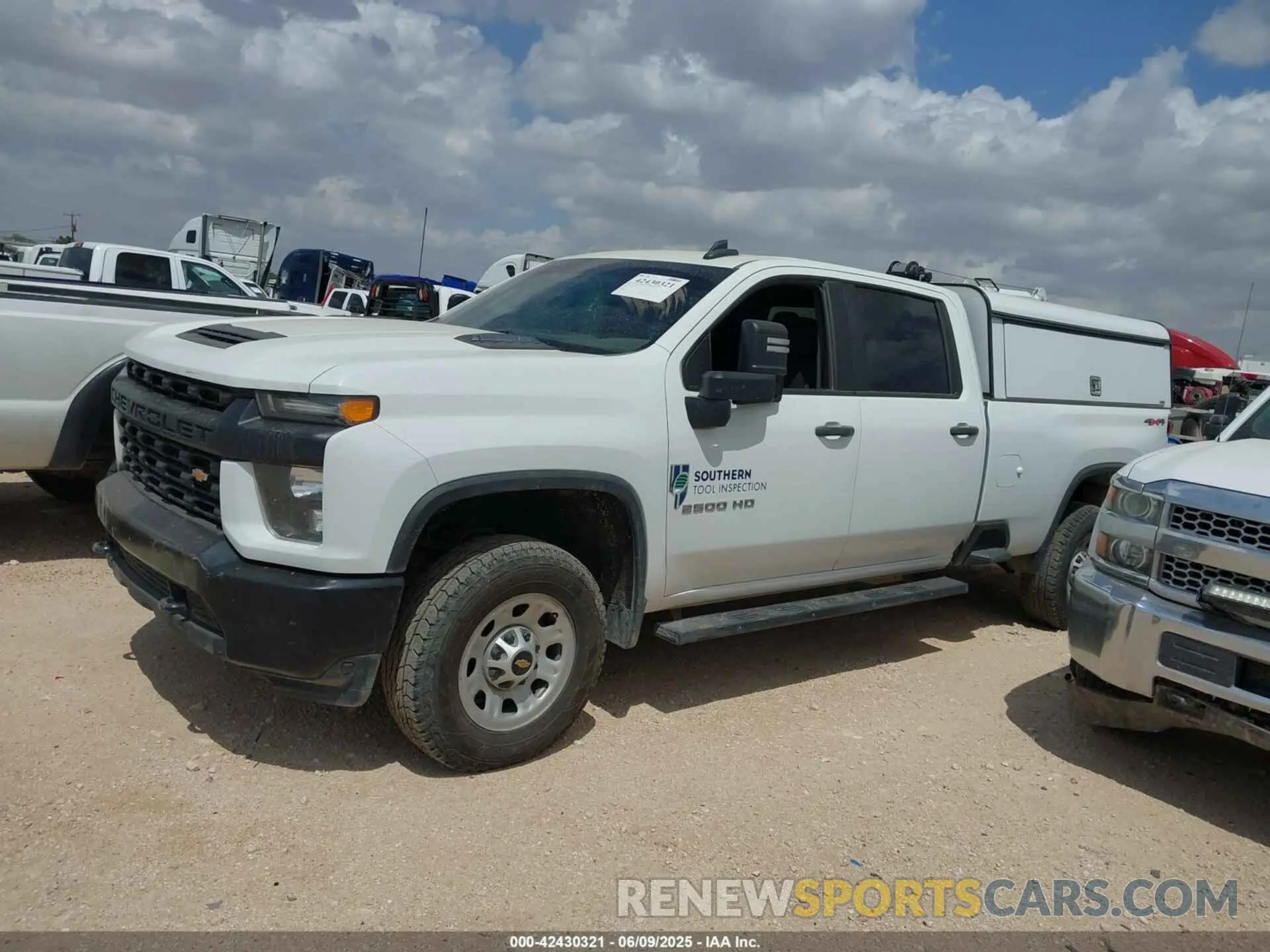 14 Photograph of a damaged car 1GC1YLEY4PF122879 CHEVROLET SILVERADO 2500HD 2023