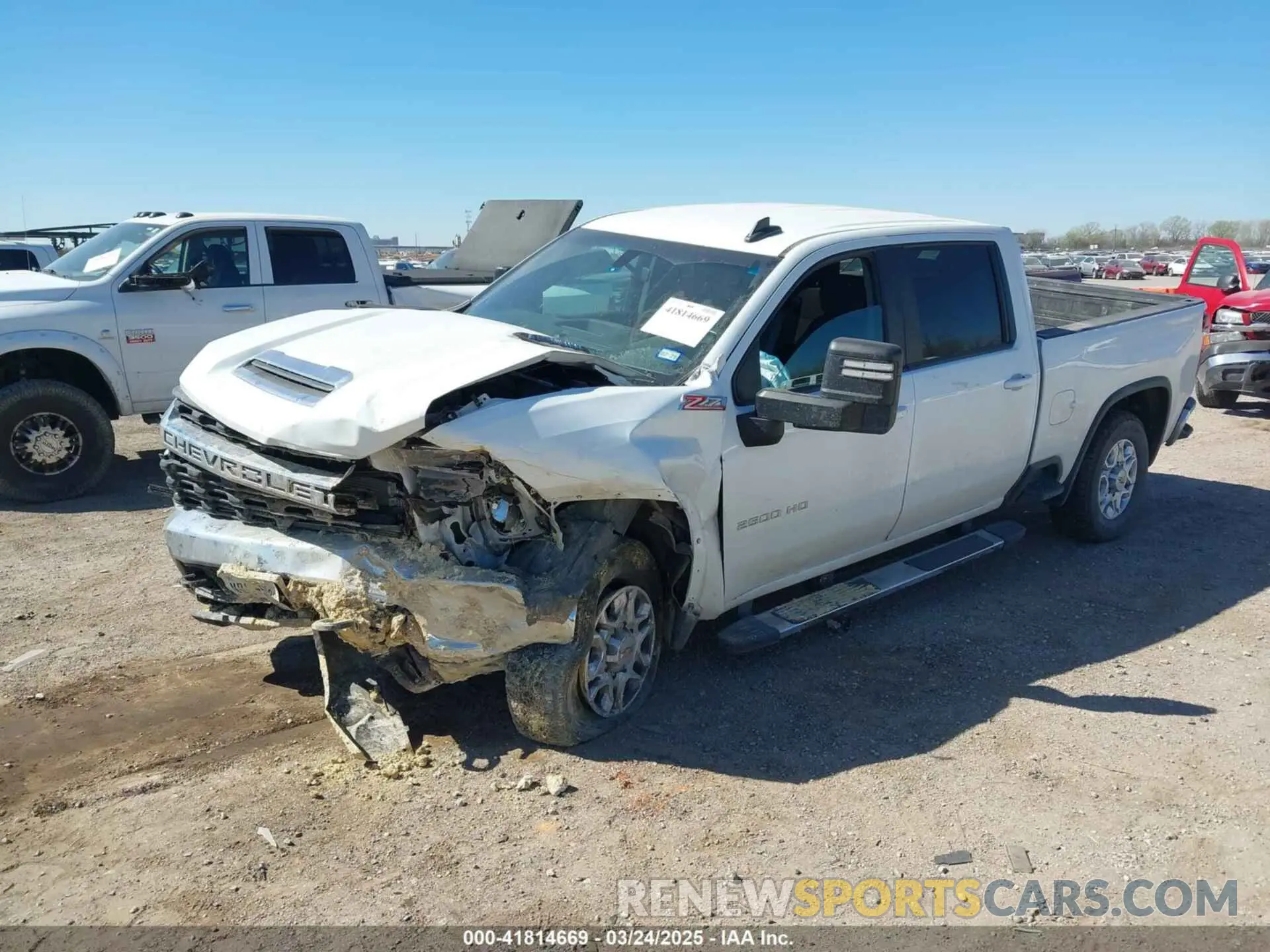 2 Photograph of a damaged car 1GC1YNEY9PF245685 CHEVROLET SILVERADO 2500HD 2023