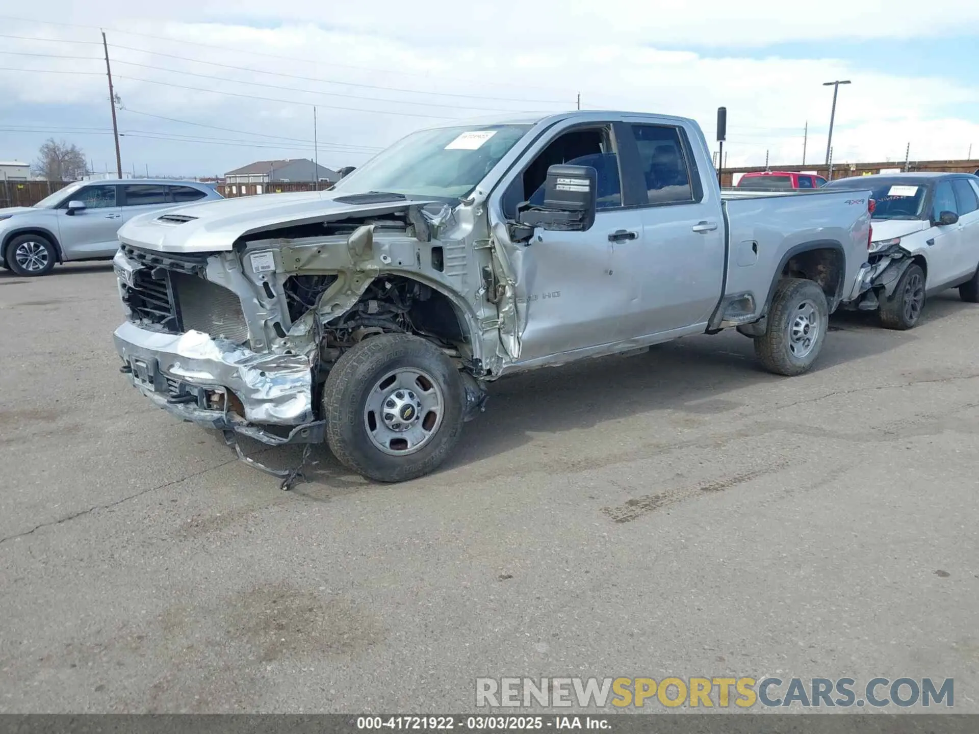 2 Фотография поврежденного автомобиля 1GC2YNE71PF213521 CHEVROLET SILVERADO 2500HD 2023