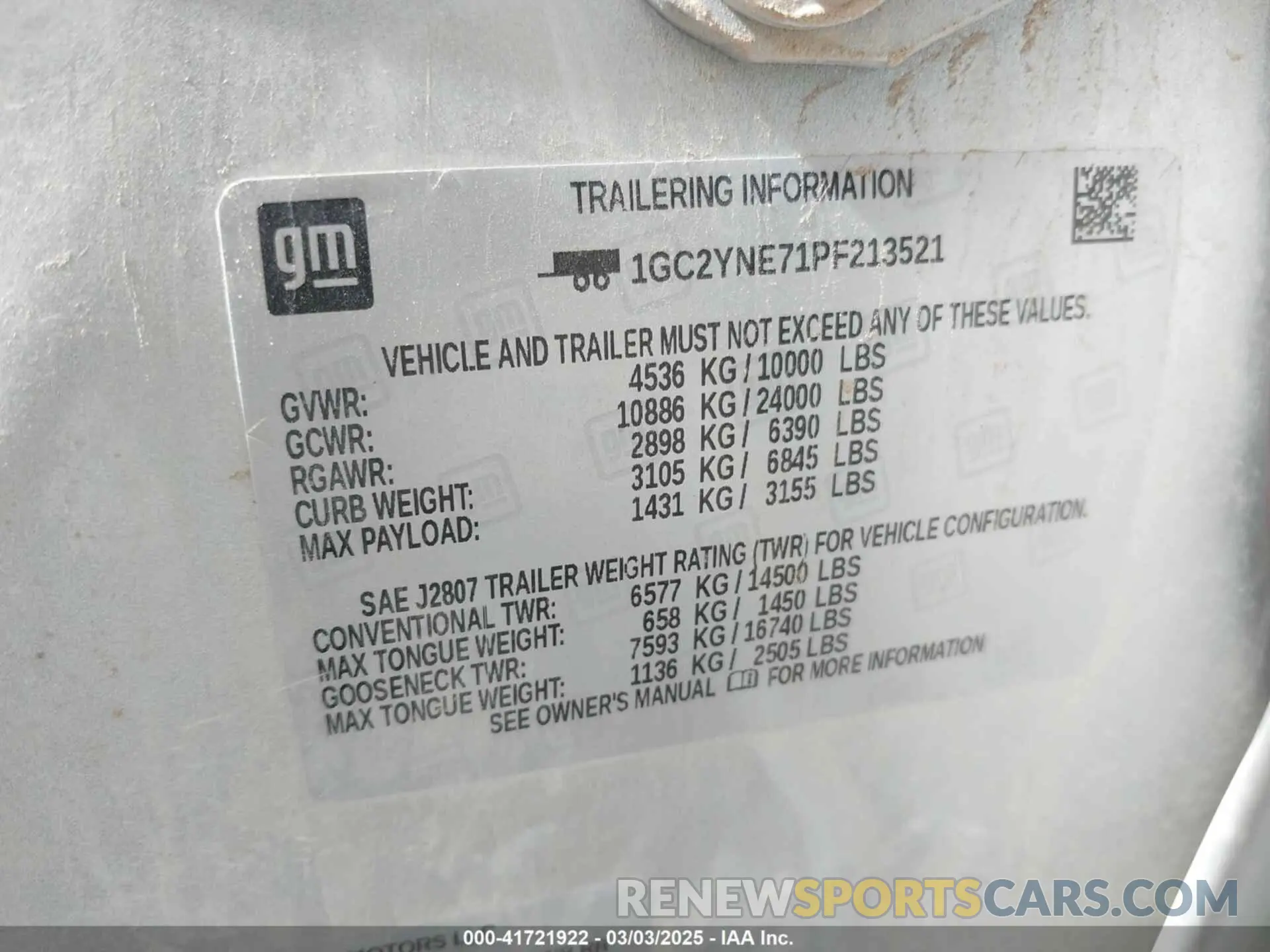 9 Фотография поврежденного автомобиля 1GC2YNE71PF213521 CHEVROLET SILVERADO 2500HD 2023