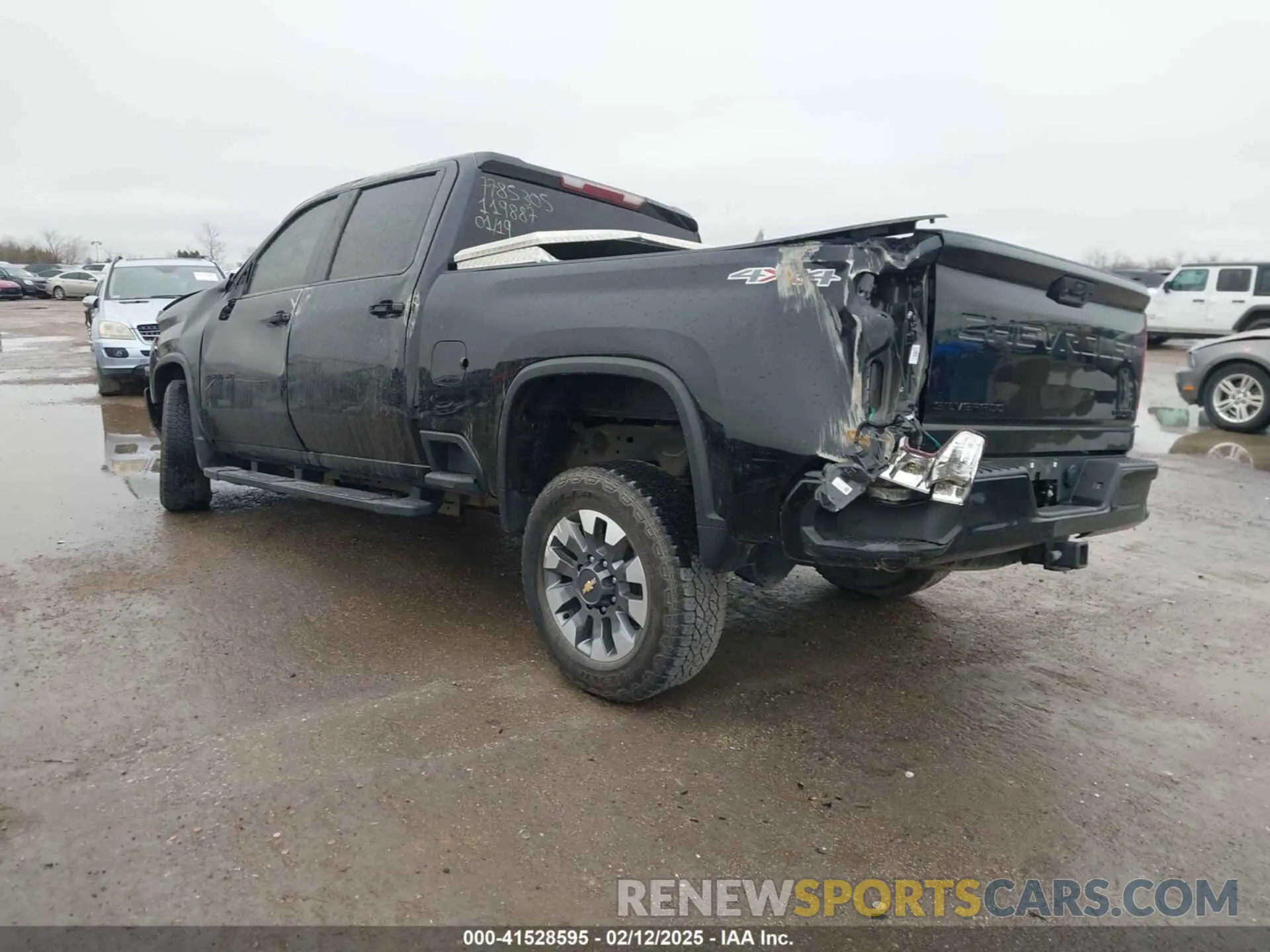 3 Photograph of a damaged car 1GC4YME77PF119887 CHEVROLET SILVERADO 2500HD 2023