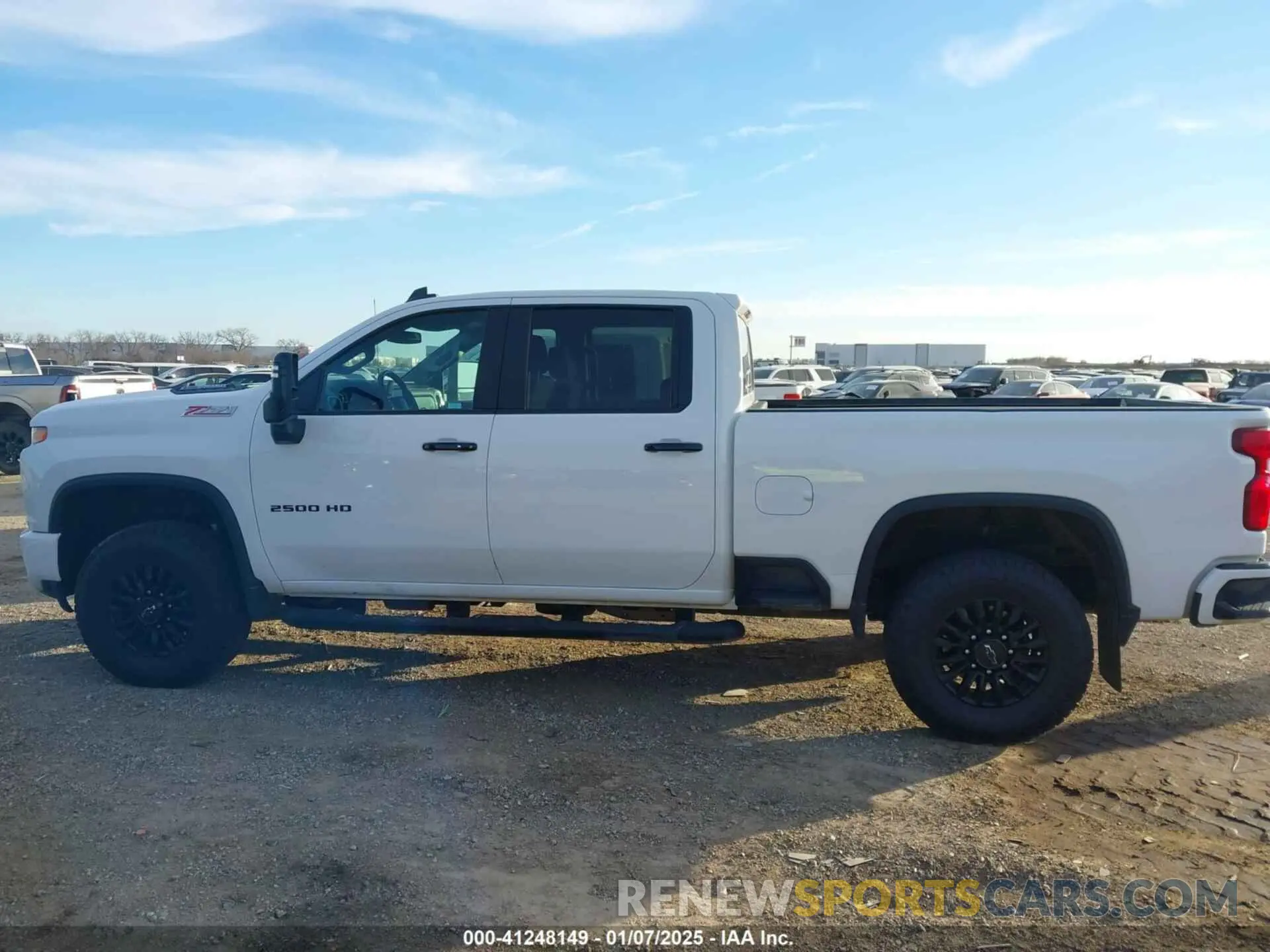 13 Фотография поврежденного автомобиля 1GC4YNEY4PF153297 CHEVROLET SILVERADO 2500HD 2023