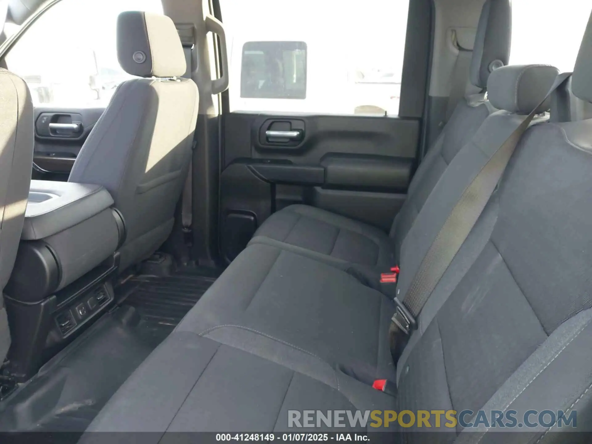 6 Фотография поврежденного автомобиля 1GC4YNEY4PF153297 CHEVROLET SILVERADO 2500HD 2023