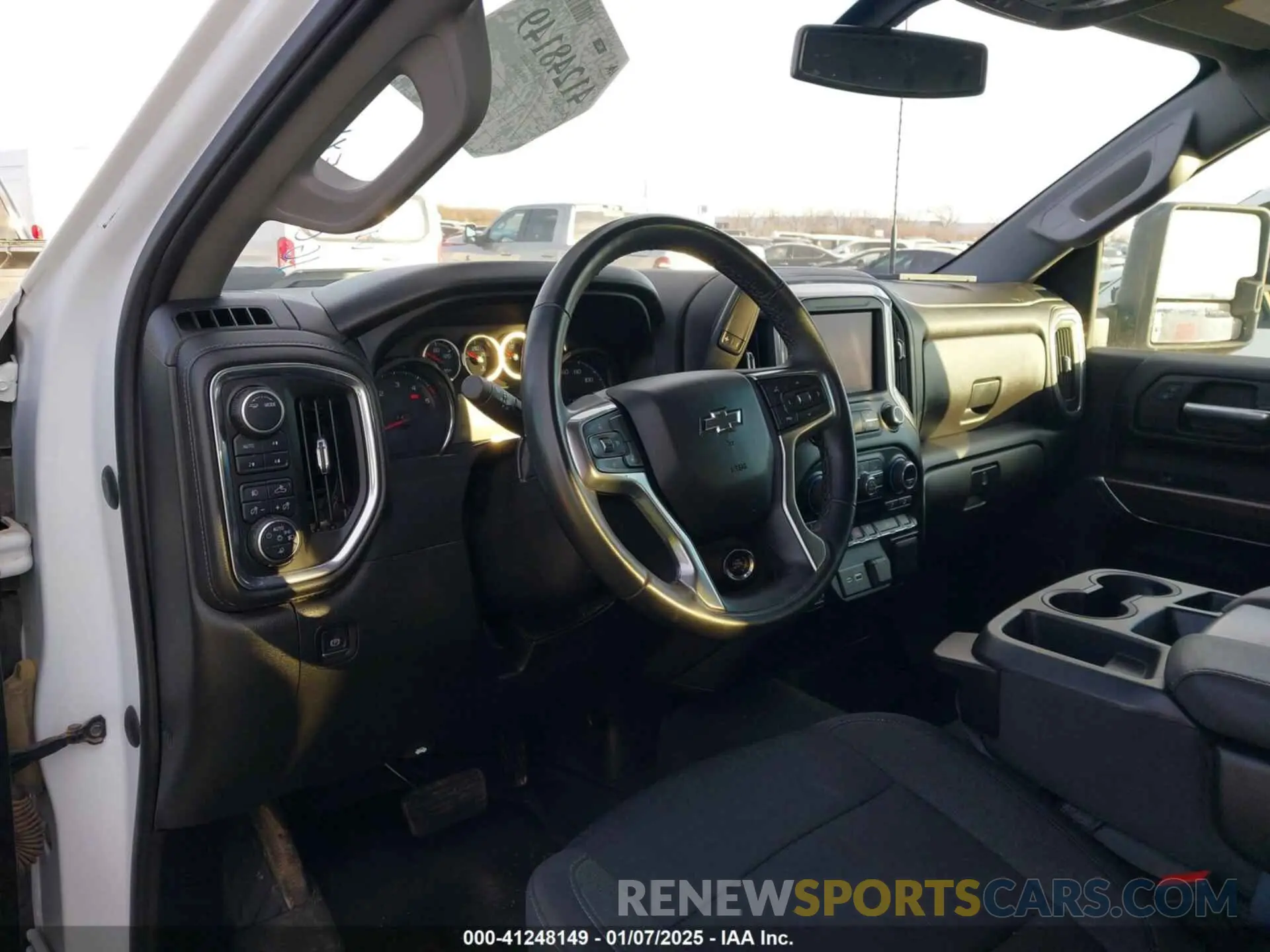 7 Фотография поврежденного автомобиля 1GC4YNEY4PF153297 CHEVROLET SILVERADO 2500HD 2023