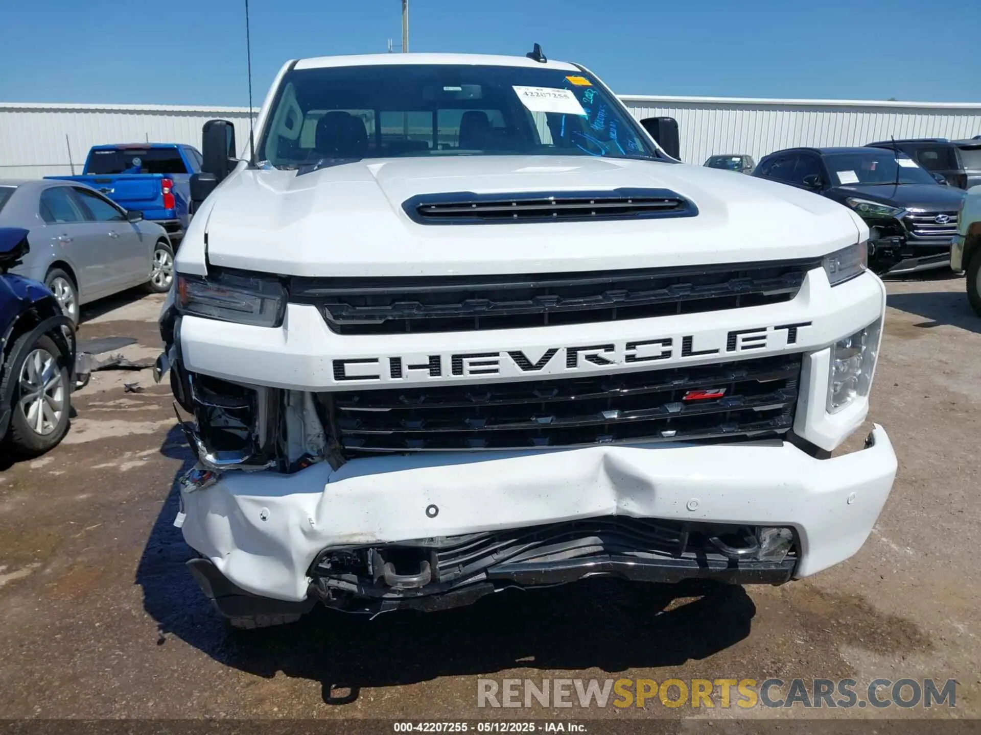 10 Photograph of a damaged car 1GC4YNEYXPF237415 CHEVROLET SILVERADO 2500HD 2023