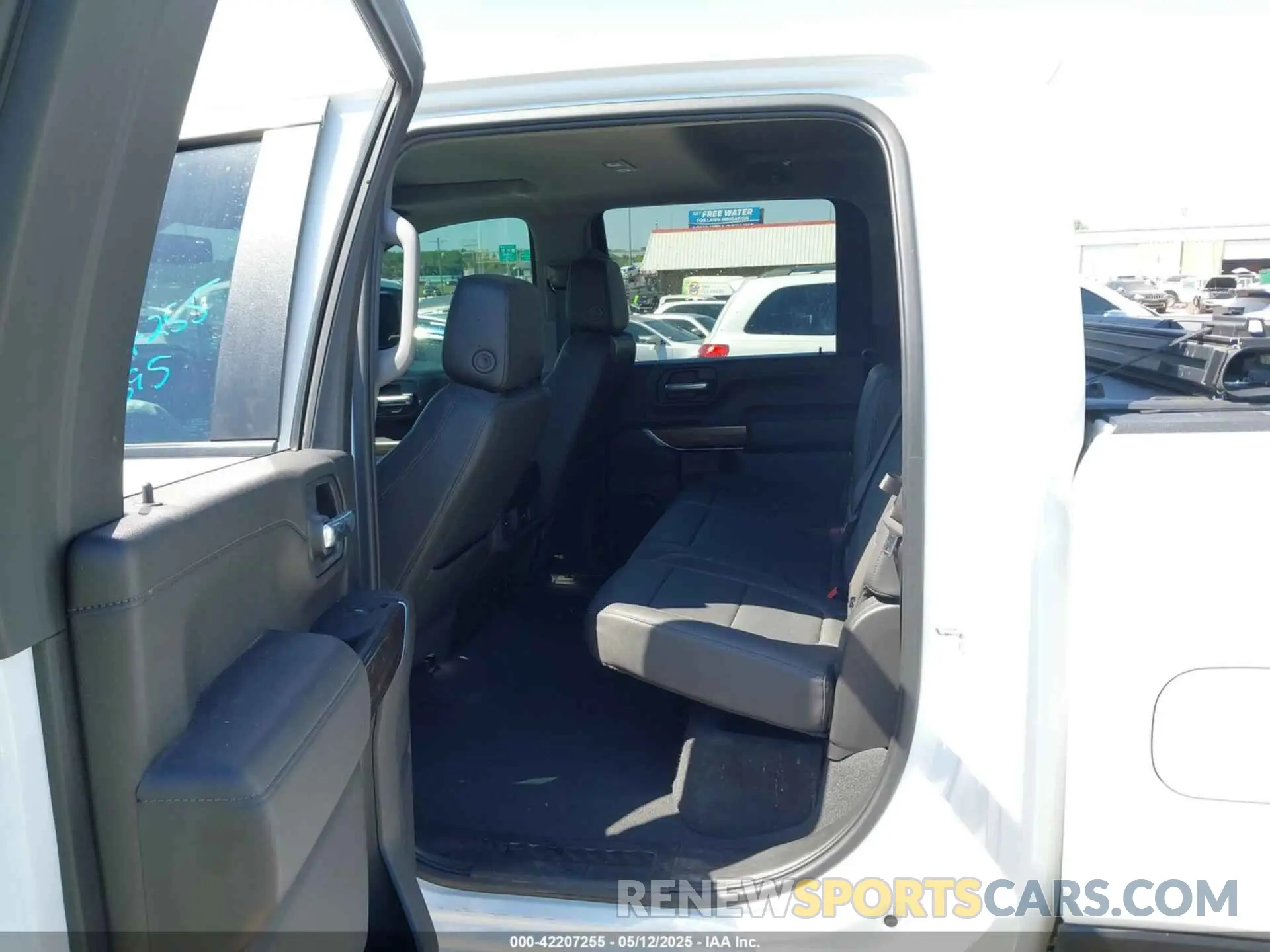 7 Photograph of a damaged car 1GC4YNEYXPF237415 CHEVROLET SILVERADO 2500HD 2023