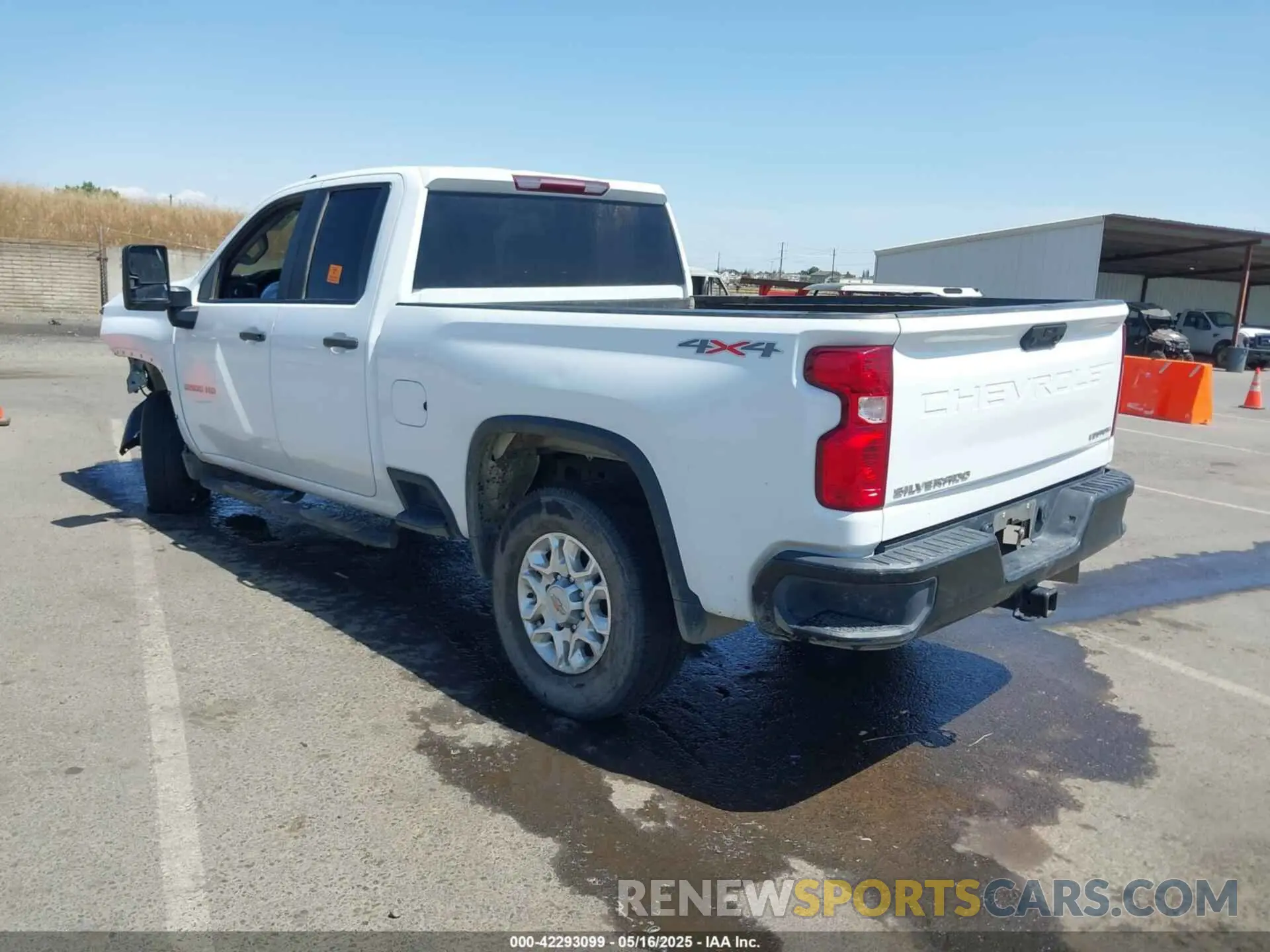3 Photograph of a damaged car 1GC5YMEY7PF131485 CHEVROLET SILVERADO 2500HD 2023