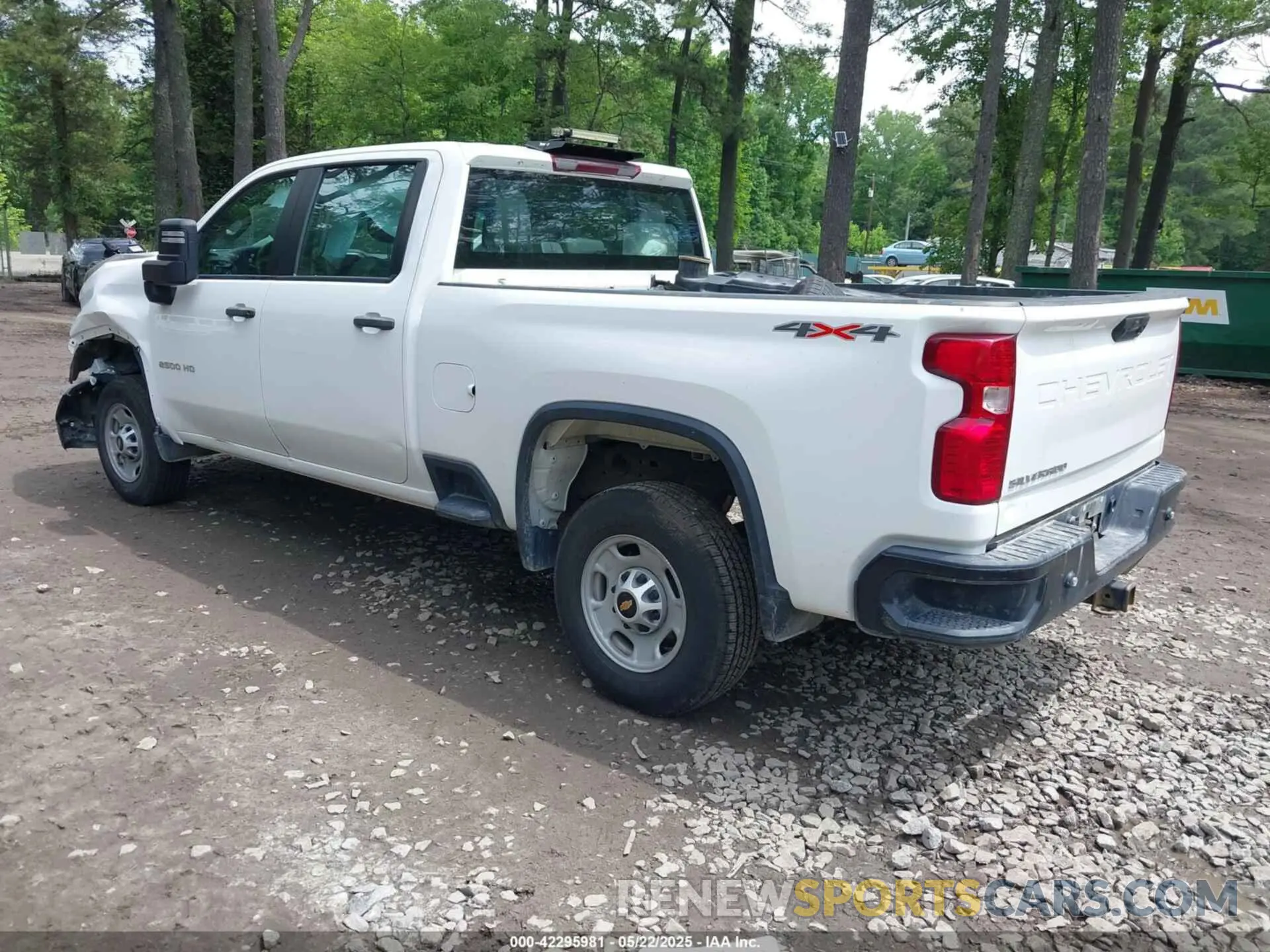 3 Photograph of a damaged car 2GC4YLE78P1714958 CHEVROLET SILVERADO 2500HD 2023