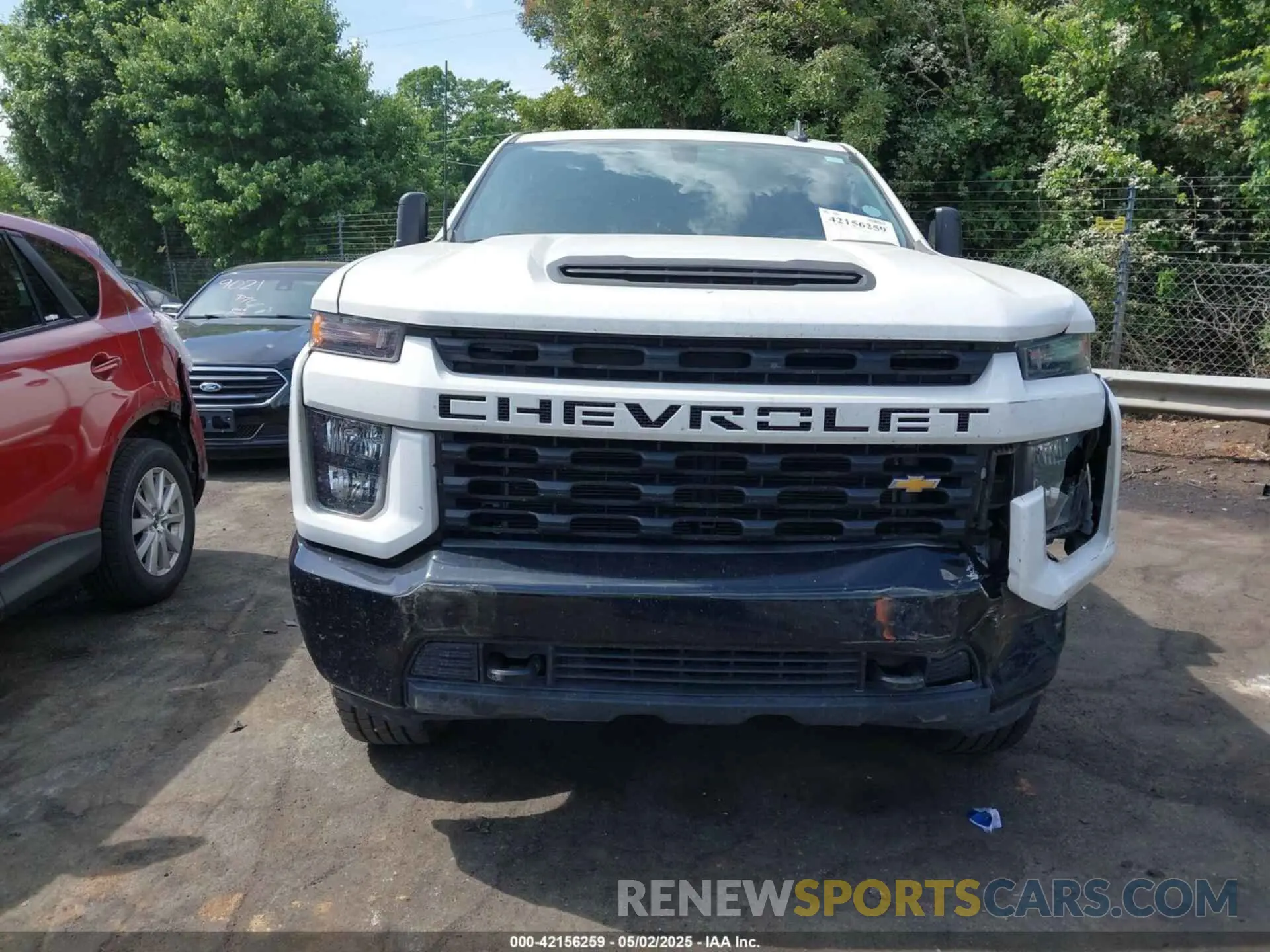 12 Photograph of a damaged car 2GC4YME72P1700639 CHEVROLET SILVERADO 2500HD 2023
