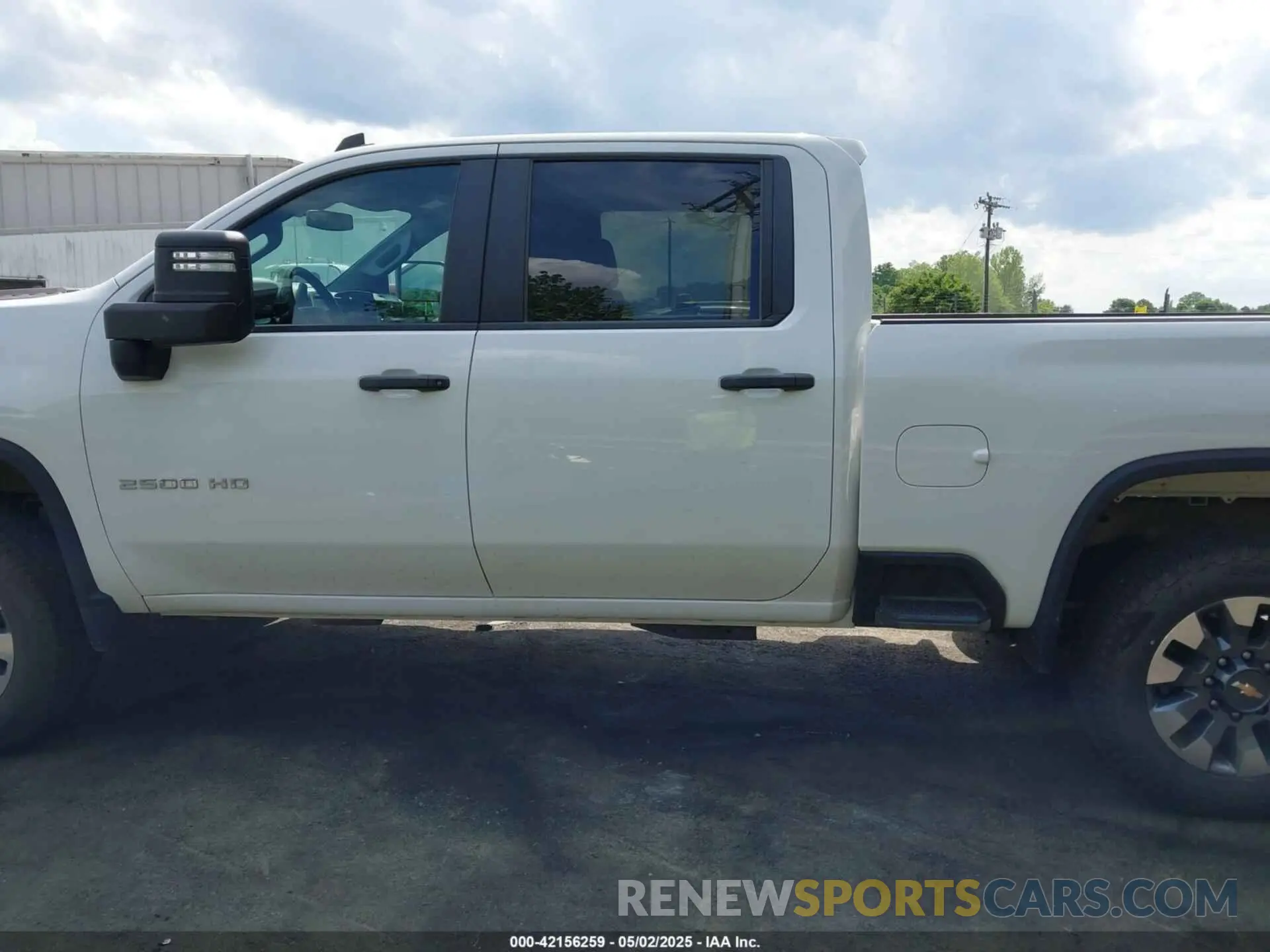 14 Photograph of a damaged car 2GC4YME72P1700639 CHEVROLET SILVERADO 2500HD 2023