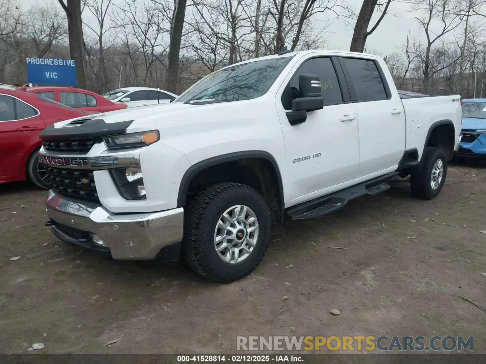 2 Photograph of a damaged car 2GC4YNEY3P1703385 CHEVROLET SILVERADO 2500HD 2023