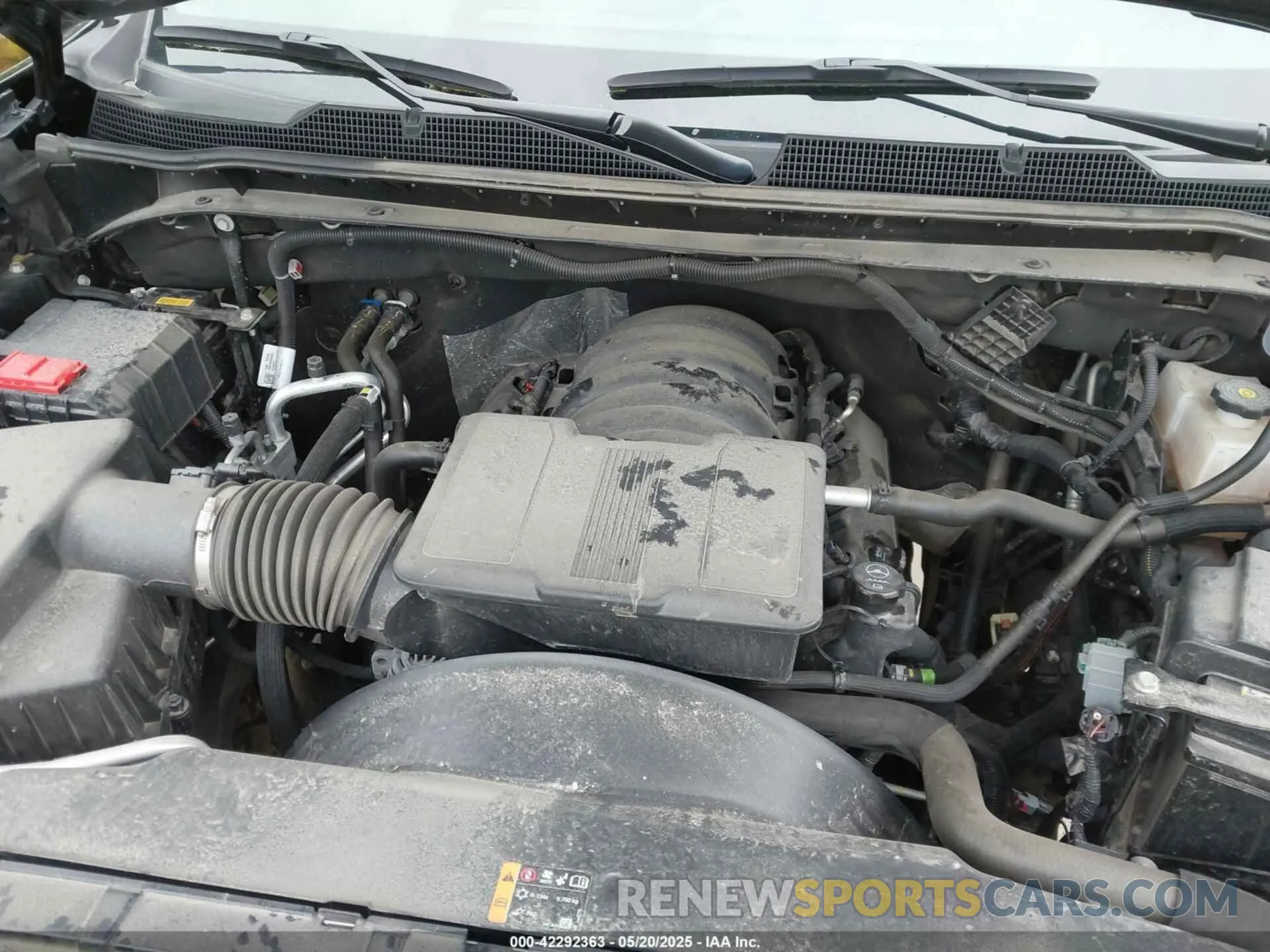 9 Photograph of a damaged car 2GC4YPE78P1728155 CHEVROLET SILVERADO 2500HD 2023