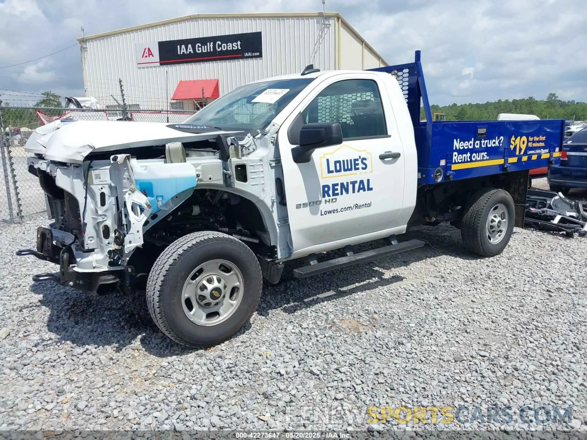 2 Photograph of a damaged car 1GB0WLE7XRF169799 CHEVROLET SILVERADO 2500HD 2024