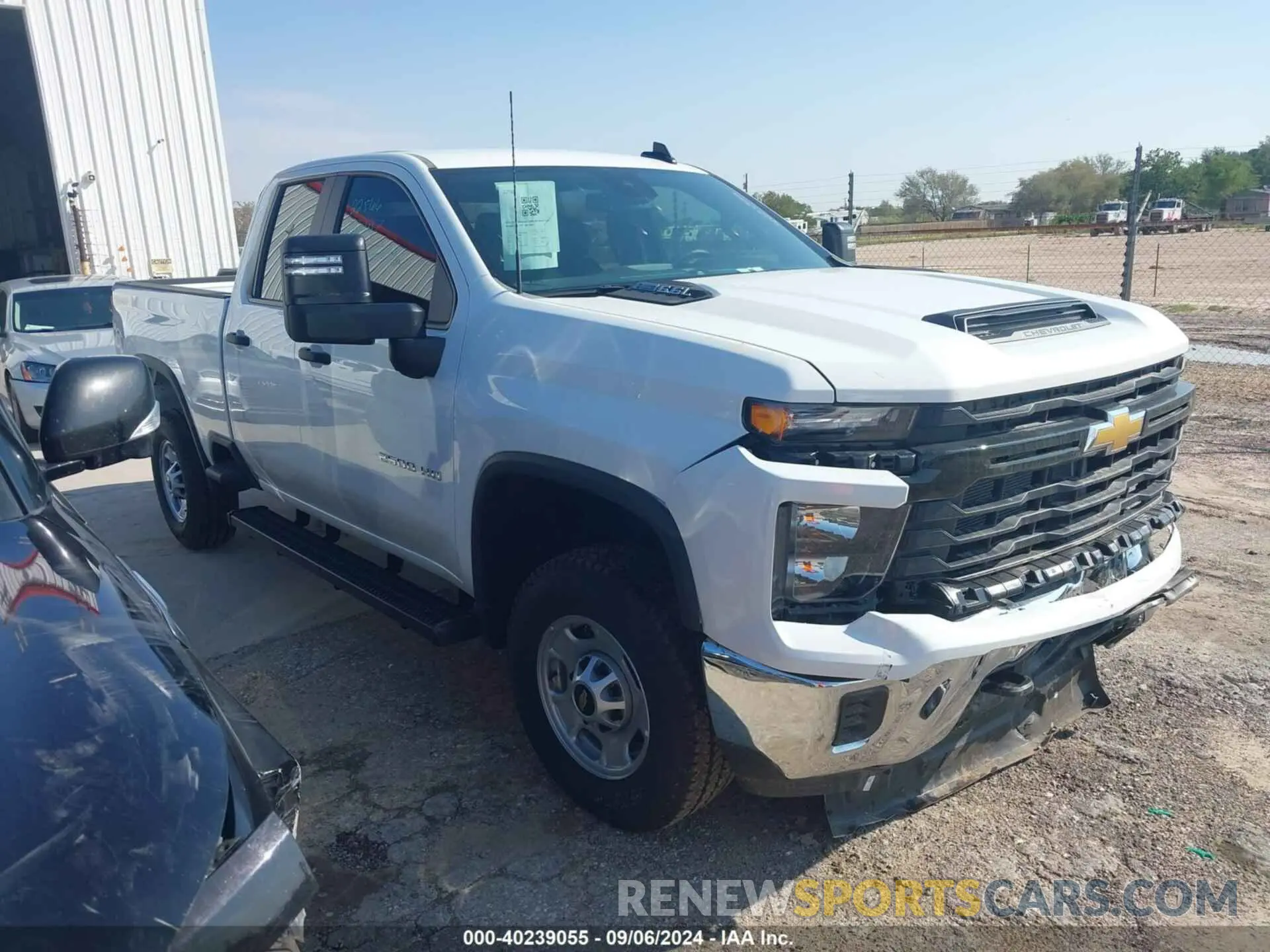 13 Фотография поврежденного автомобиля 1GC2YLE73RF403781 CHEVROLET SILVERADO 2500HD 2024
