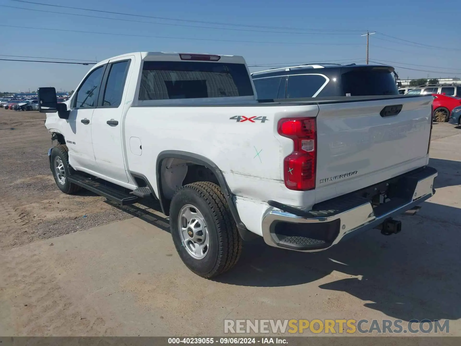 3 Фотография поврежденного автомобиля 1GC2YLE73RF403781 CHEVROLET SILVERADO 2500HD 2024