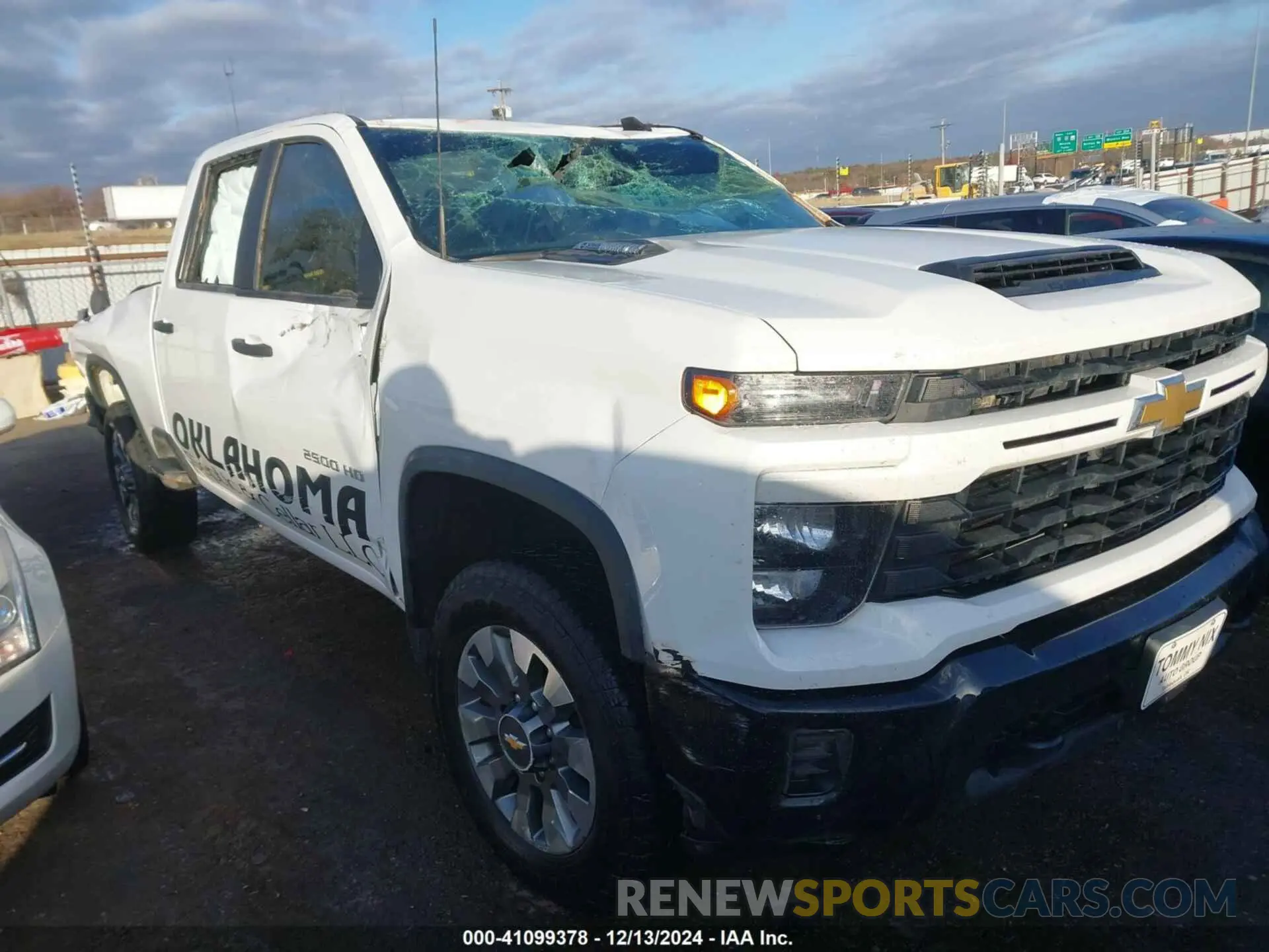 1 Фотография поврежденного автомобиля 1GC4YMEY1RF326691 CHEVROLET SILVERADO 2500HD 2024