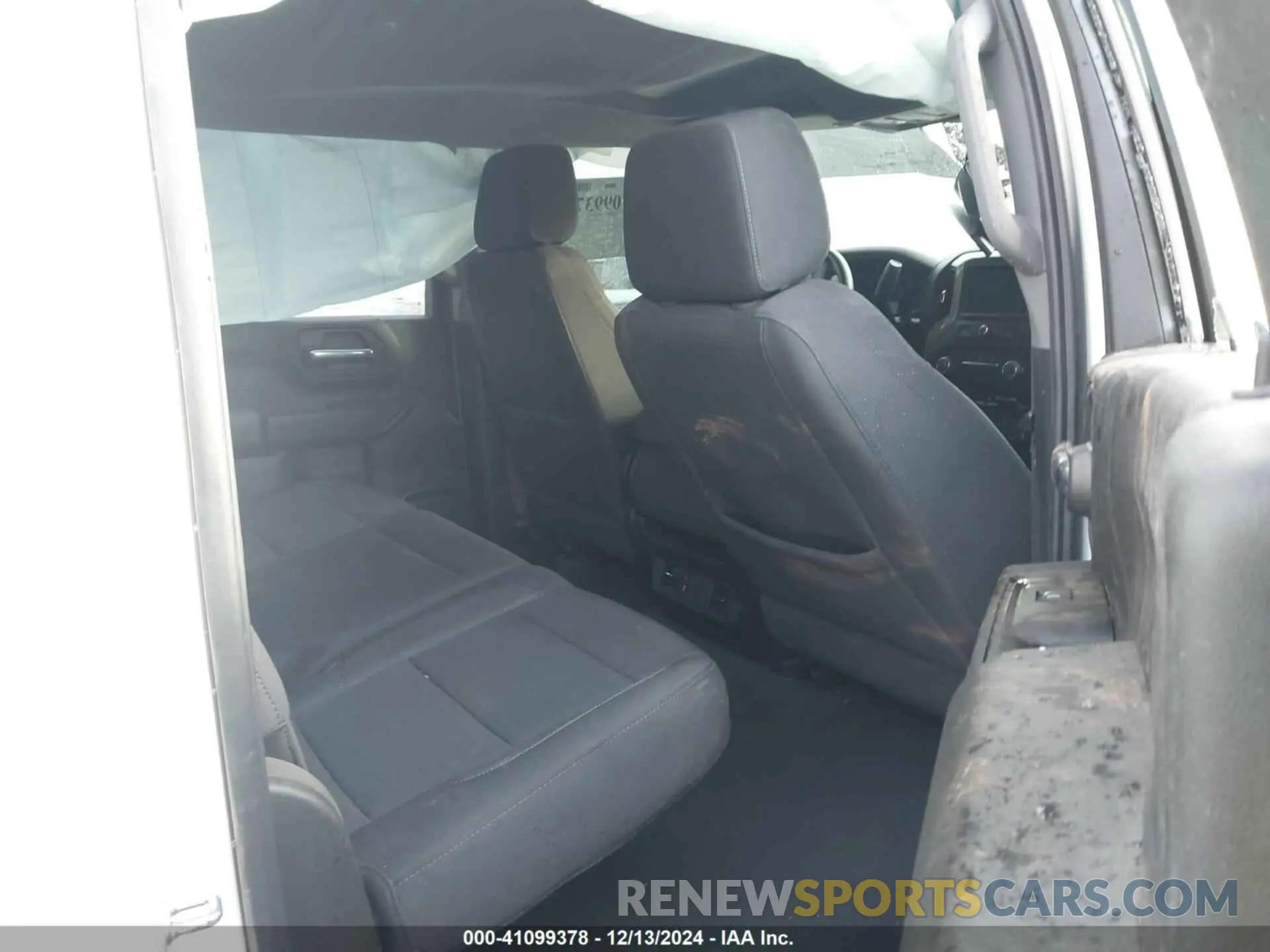 8 Фотография поврежденного автомобиля 1GC4YMEY1RF326691 CHEVROLET SILVERADO 2500HD 2024