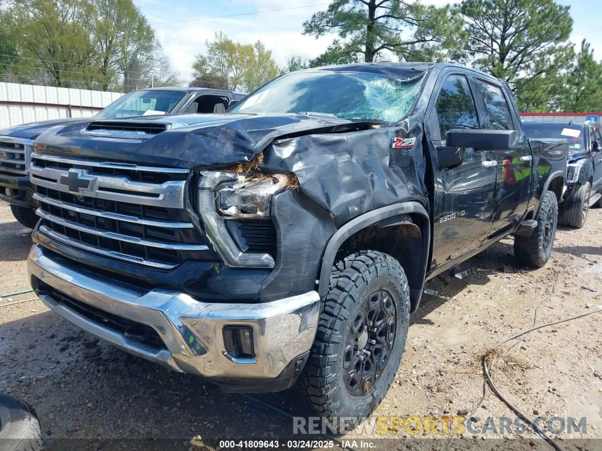 11 Photograph of a damaged car 1GC4YPEY6RF191094 CHEVROLET SILVERADO 2500HD 2024